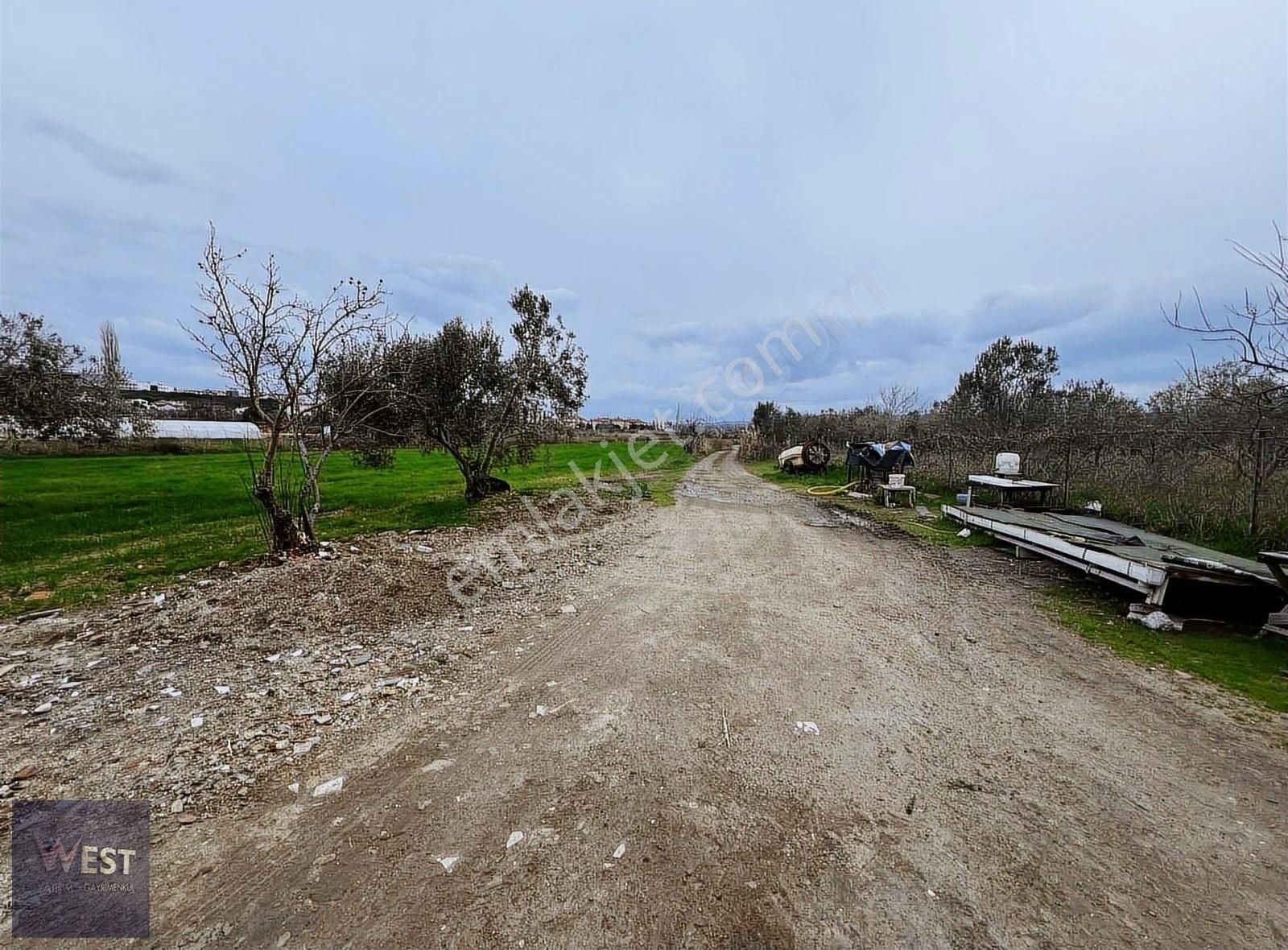 Çanakkale Merkez Kepez Bld. (Cumhuriyet) Satılık Tarla Kepezde İmar Sınırına 300 Metre Mesfede Yatırımlık Tarla