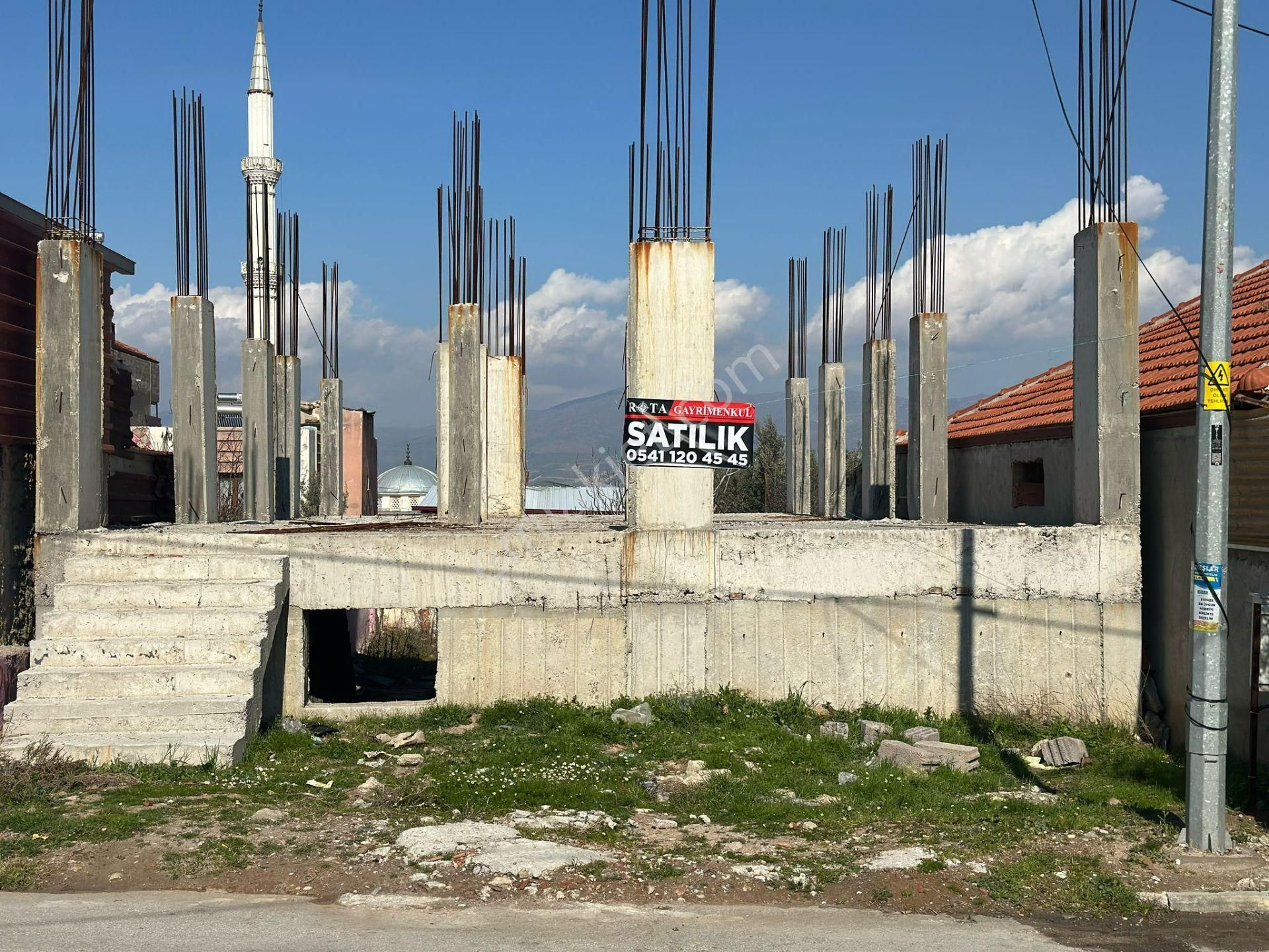 Alaşehir Yeni Satılık Bina 🏠rota Gayrimenkul' Den Yeni Mah. De 225 M2 Satılık 4 Kat İmarlı İnşaat🏠