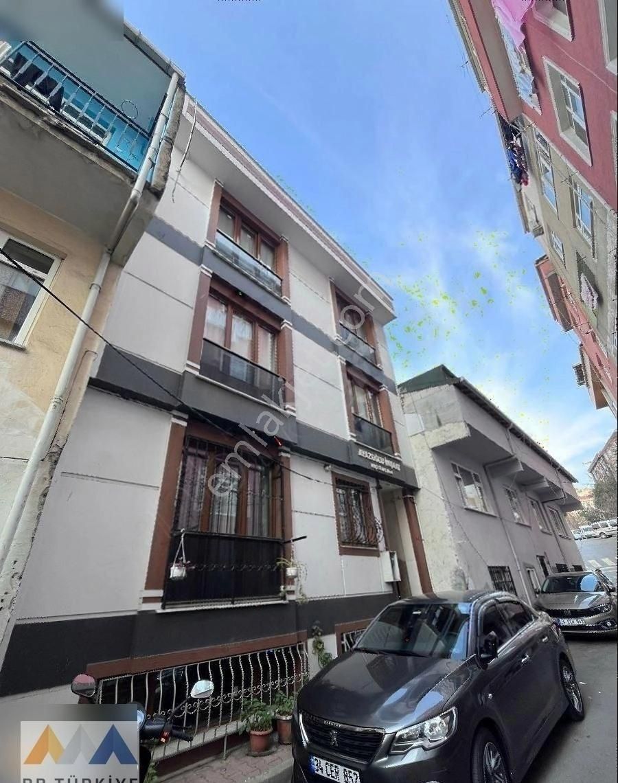 Üsküdar Murat Reis Satılık Daire Üsküdar Murat Reis Mah, Yeni Binada Kiracılı 2+1 Satılık Daire