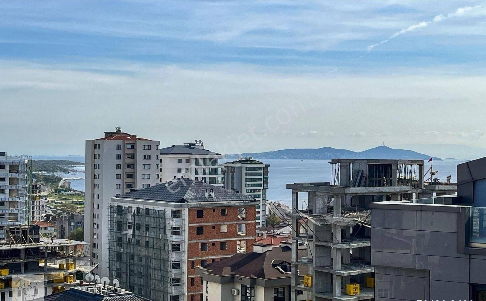 Kadıköy Bostancı Satılık Daire Bostancı 'da Deniz Manzaralı Satılık 4+1 Net 165 M2 Dubleks Daire