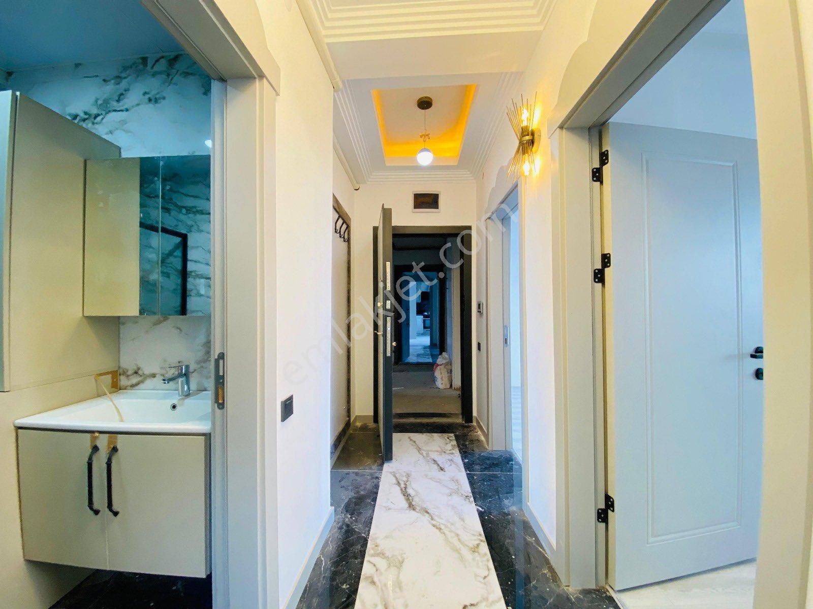 Ayvacık Merkezde Satılık Bahçeli 2+1 Sıfır Daire - Görsel 6