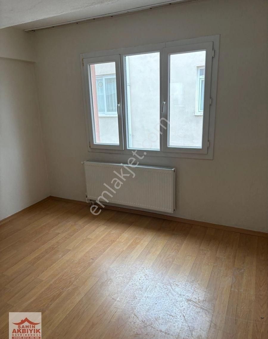 Bayraklı Adalet Kiralık Daire Bayraklı Adalet Mah 2+1 D.gazlı 80m2