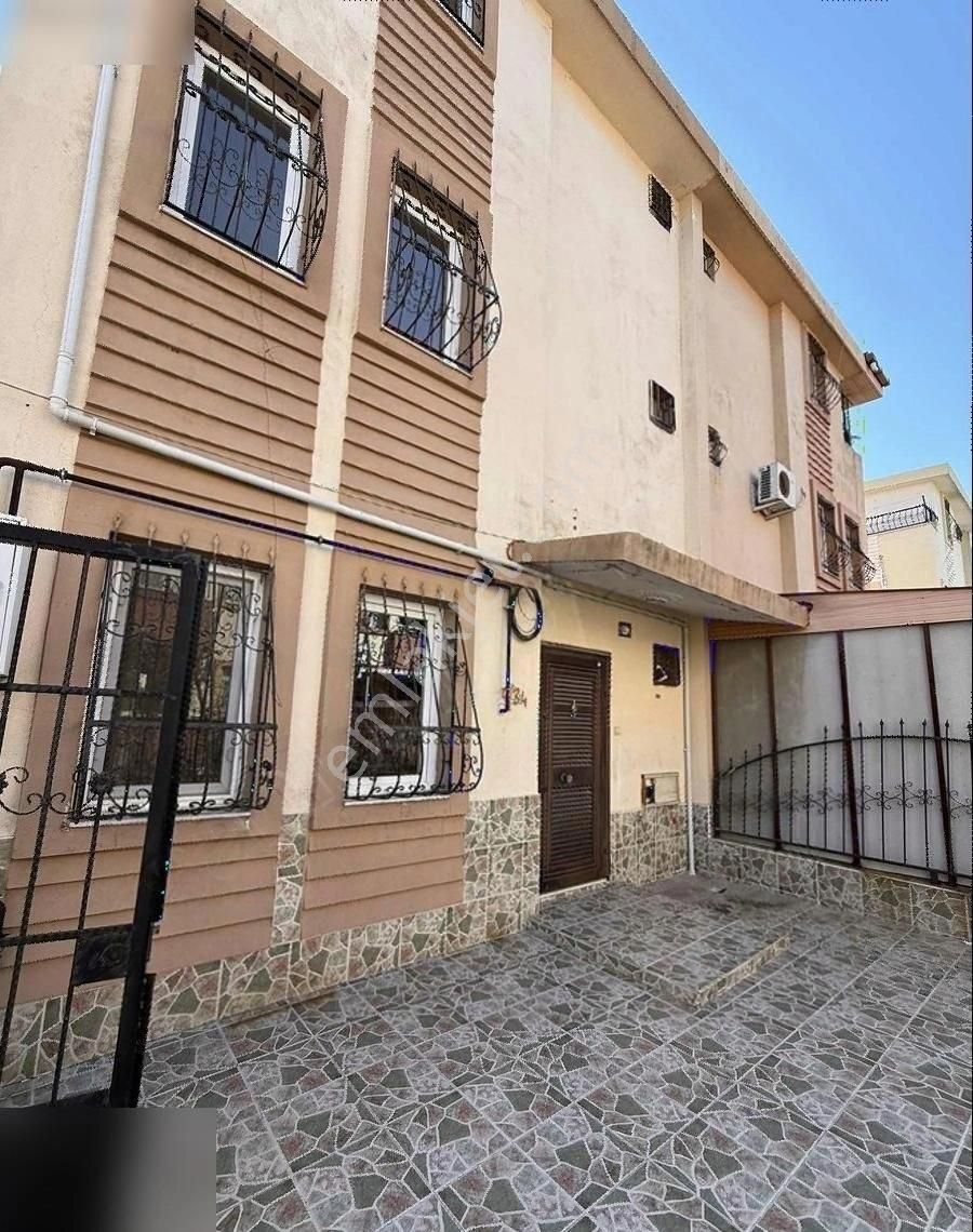 Seyhan Bahçeşehir Satılık Villa Bahçeşehirde 4+1 Doğalgazlı Çift Banyolu Tripleks Villa