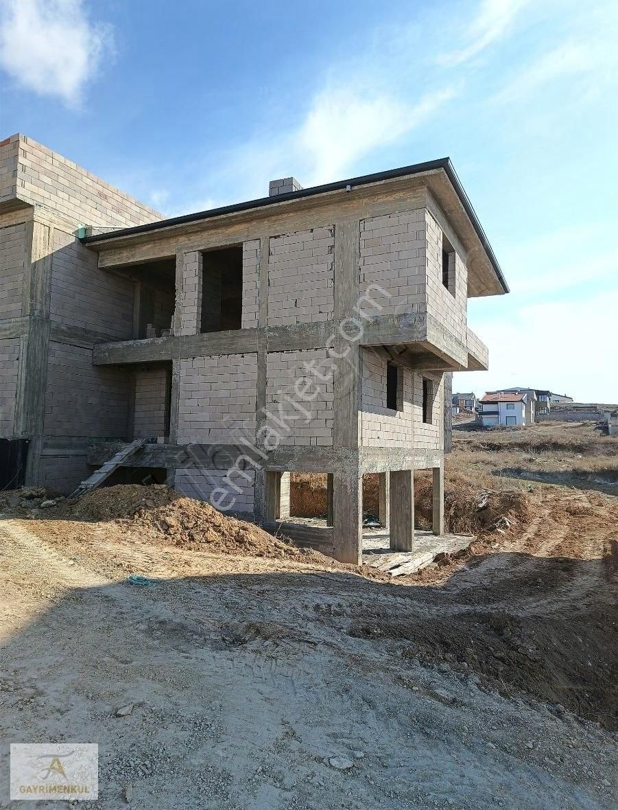 Sincan Alcı Satılık Villa Ali Özcan Gayrimenkul'den Natamam Villa