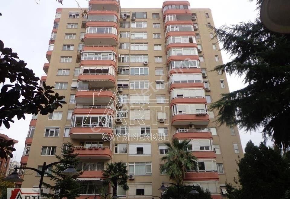 Kadıköy Suadiye Kiralık Daire Suadiye Minübüse Ve Marmaraya Çok Yakın Balkonlu Geniş Daire