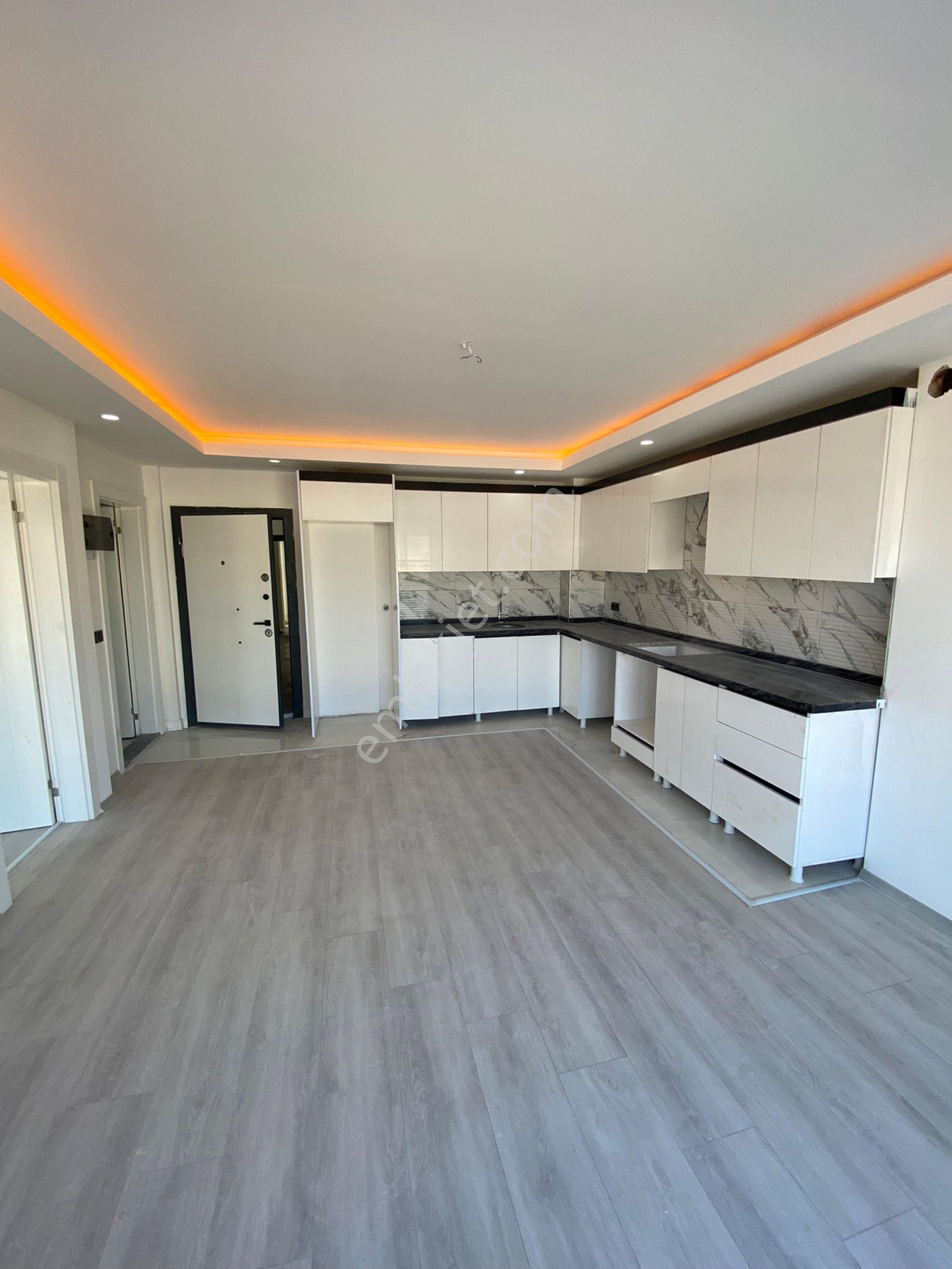 Ilıca Mahallesi’nde 1 + 1 Daire Satılık