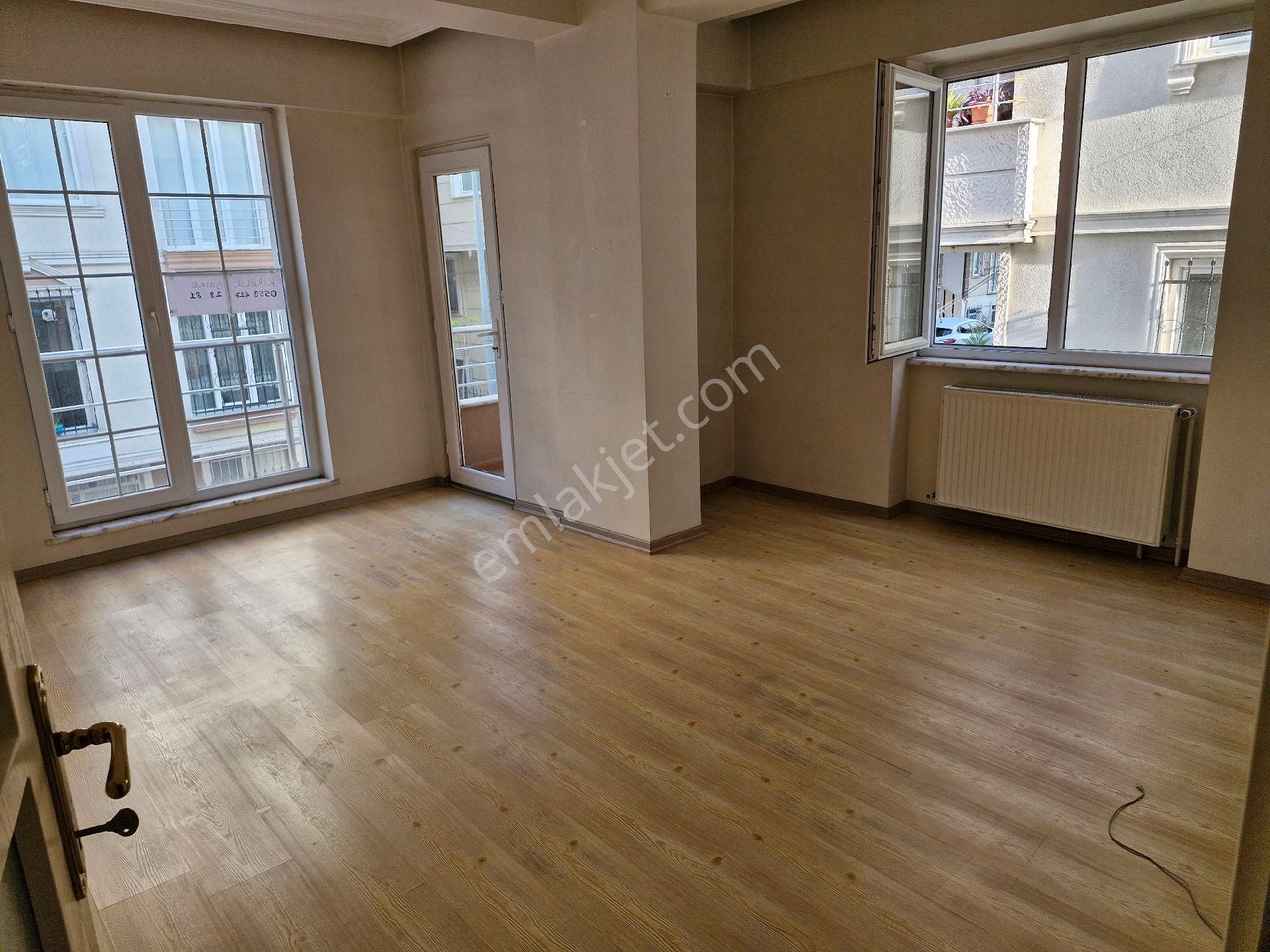 Küçükçekmece Yeni Mahalle Kiralık Daire Marmaray A 5 Dk Genç Binada Kiralık Daire