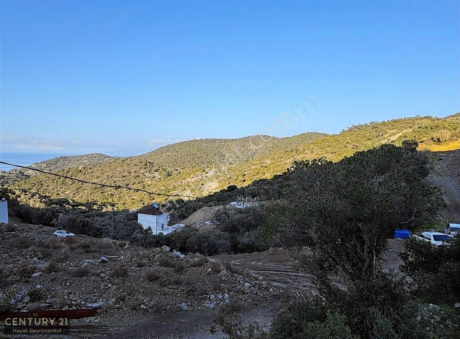 Foça Fatih Satılık Villa İmarlı Yeni Foça Sazlıca'da Satılık İmarlı Arsa