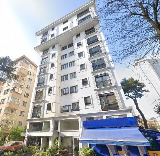 Kadıköy Erenköy Satılık Daire Caddebostan Ömerpaşa Caddesi Üzerinde Yeni Binada 2+1 Daire Emlak Masası