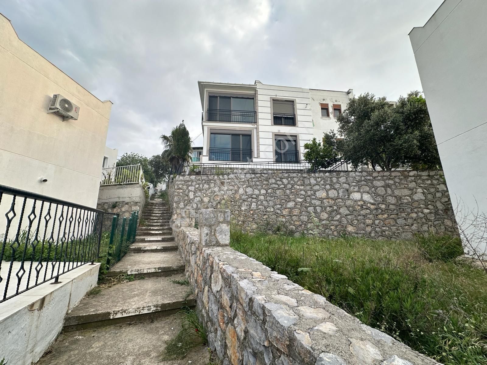 Stop’tan Dalaman İncebel Sitesinde 3+1 Satılık Villa - Görsel 20