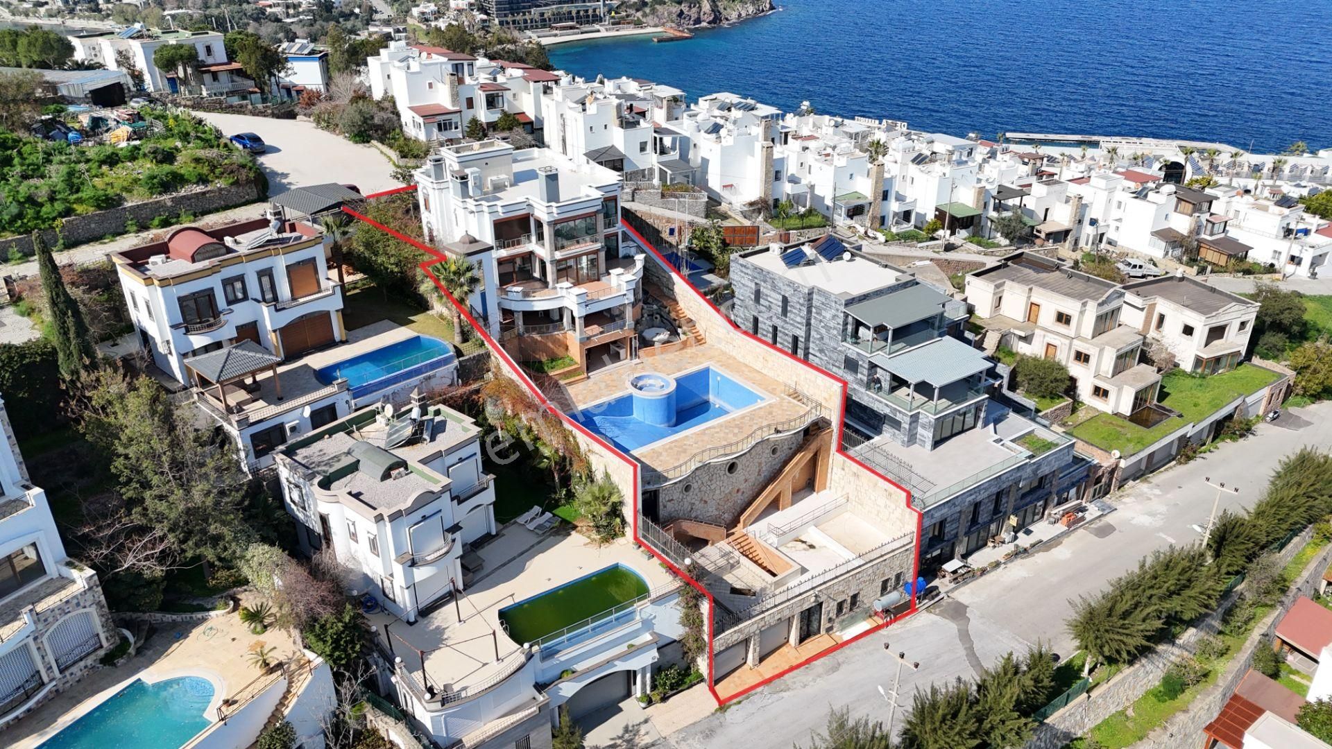 Bodrum Yalıkavak Satılık Villa Yalıkavak-tilkicik Manzaralı Özel Havuzlu 6+2 Lüks Malikane