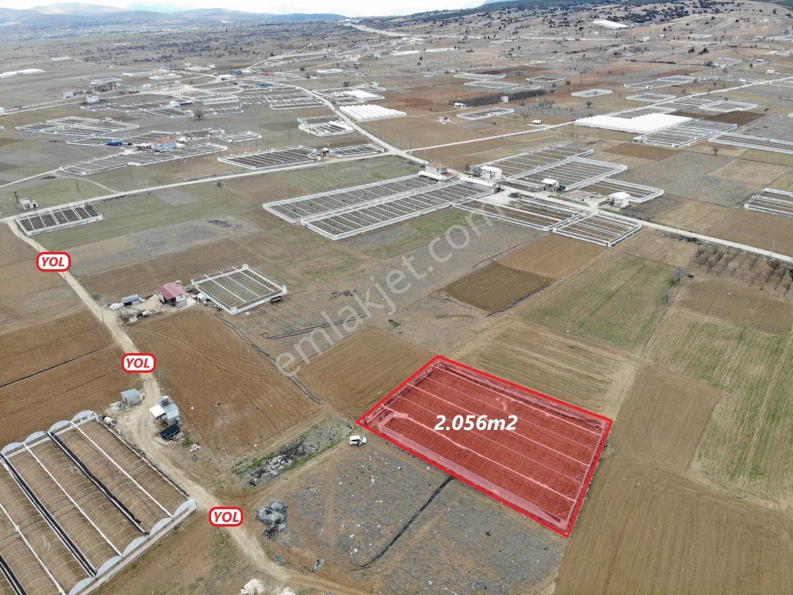 Antalya Elmalı Gölova Mah'de Kooperatif Suyu Bulunan 2.056m2 Satılık Kapalı Sera - Görsel 3