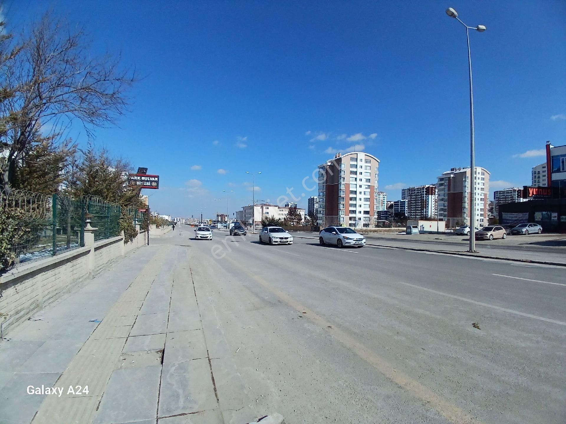 Çıtırık'tan Bağlıca Bulvarı Üzerinde 3 Kiracılı 3 Katlı Satılık Dükkanlar - Görsel 9