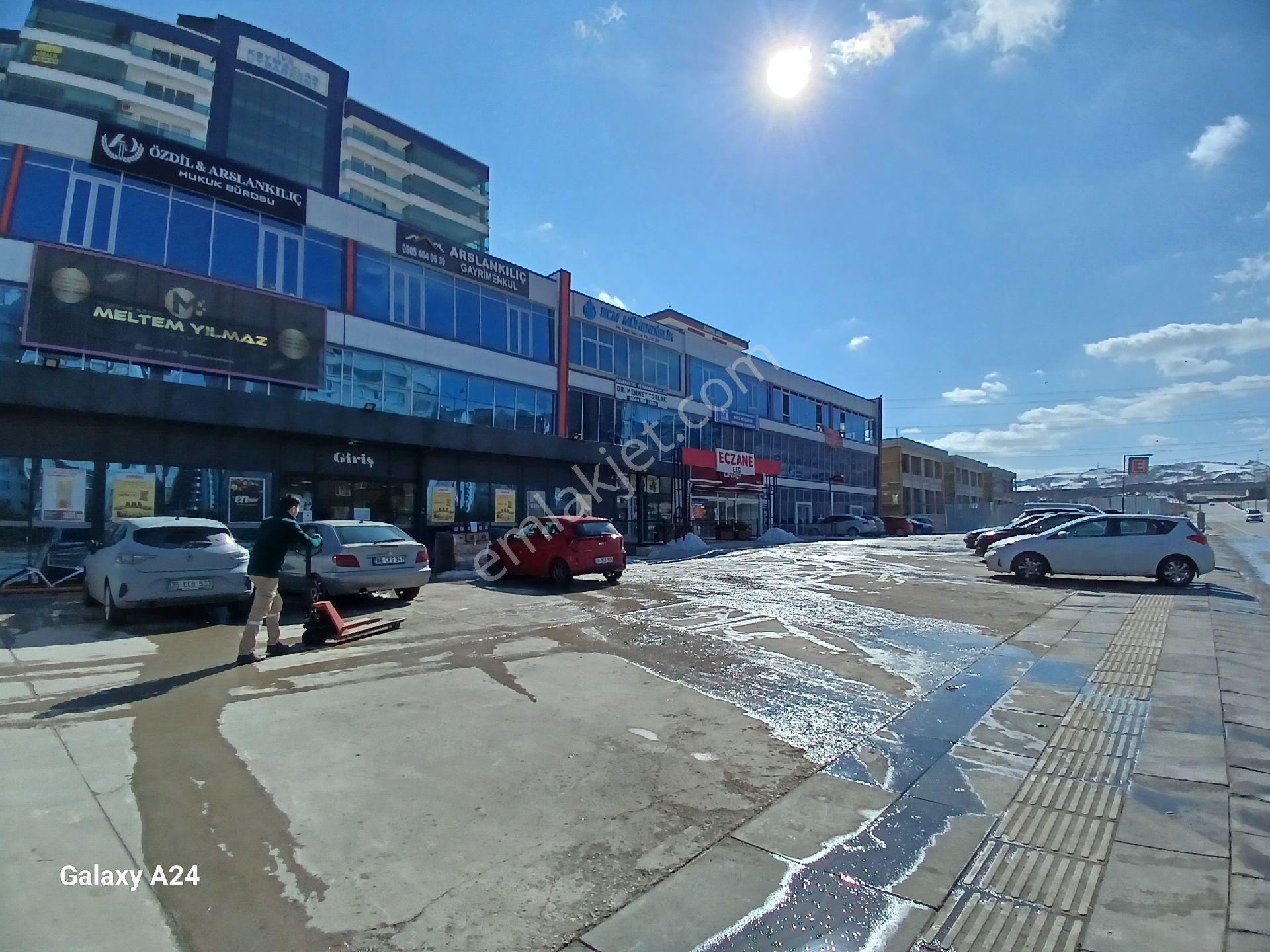 Çıtırık'tan Bağlıca Bulvarı Üzerinde 3 Kiracılı 3 Katlı Satılık Dükkanlar - Görsel 23