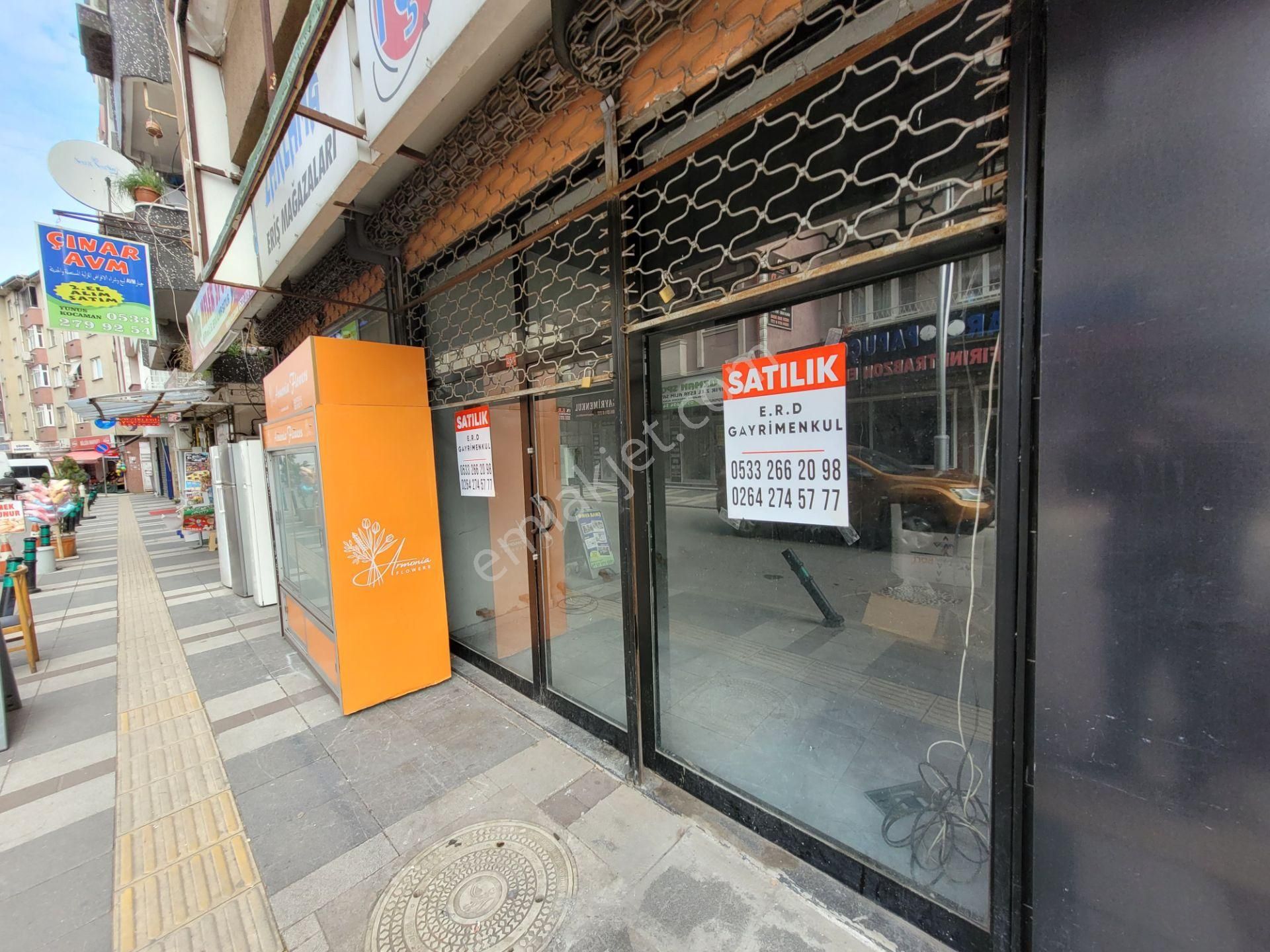 Adapazarı Papuççular Satılık Dükkan & Mağaza Eski Doğum Hastanesi Yakını İşlek Cadde Üzeri Satılık 60 M² Dükkan...