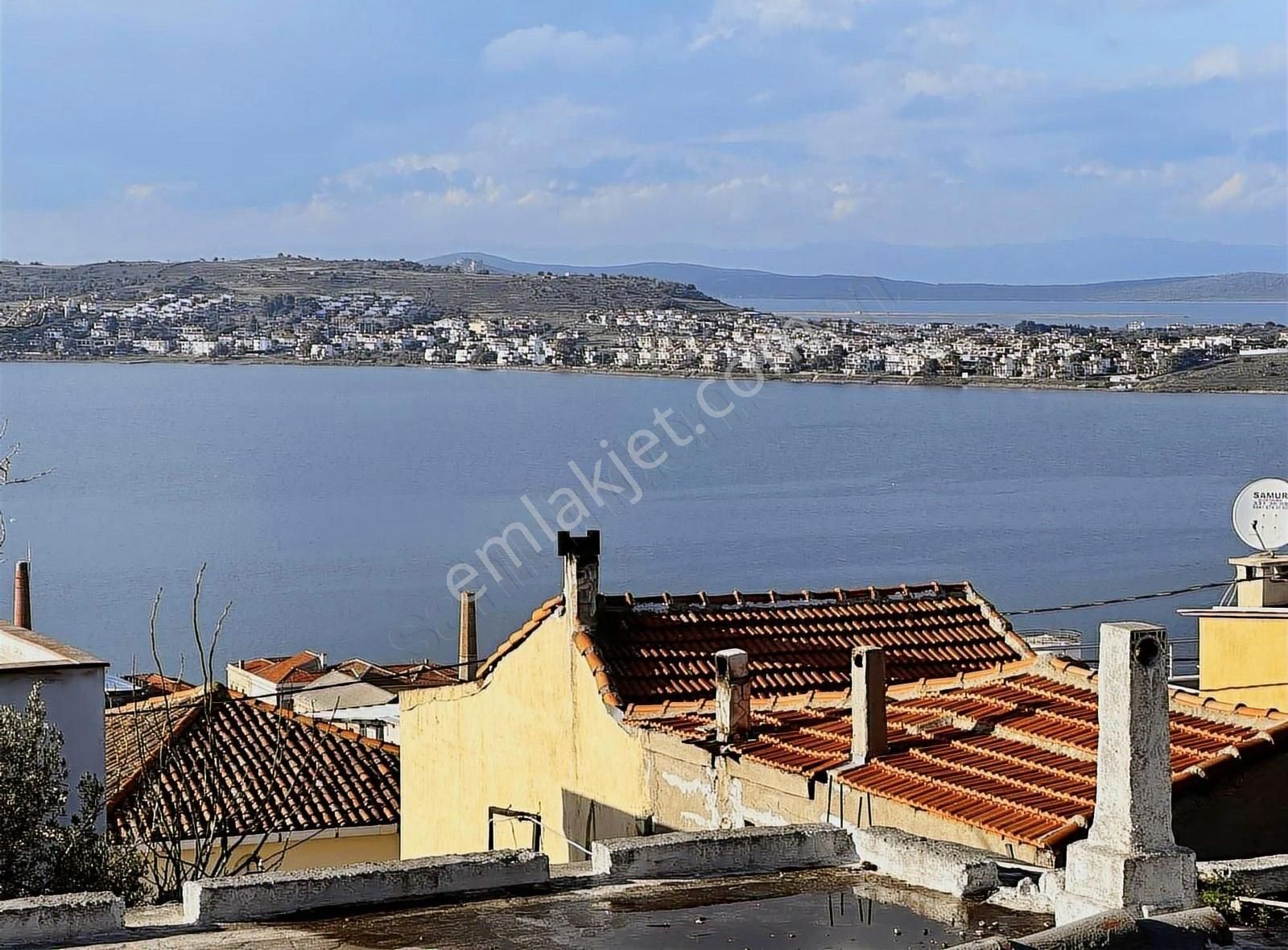 Ayvalık Sakarya Satılık Konut İmarlı Ayvalık Su Gayrimenkul'den Sakarya'da Deniz Manzaralı Arsa