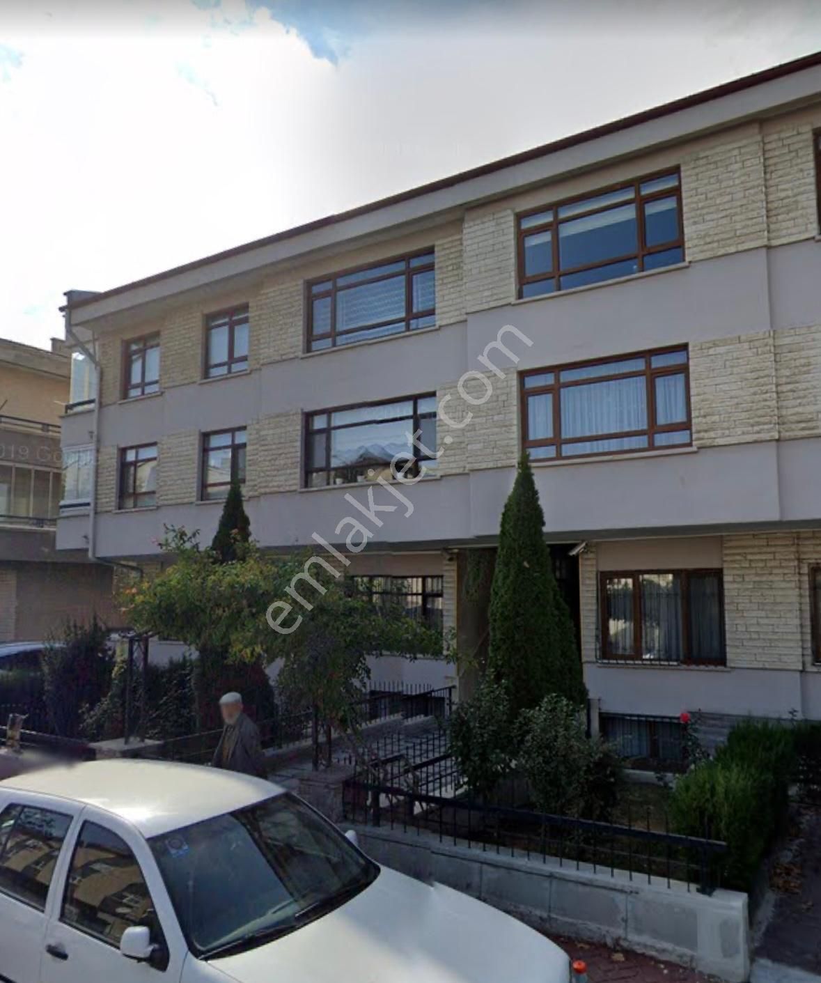 Çankaya İlker Satılık Daire İlker 'de Ferah Ve Geniş 5+1 Dubleks Daire