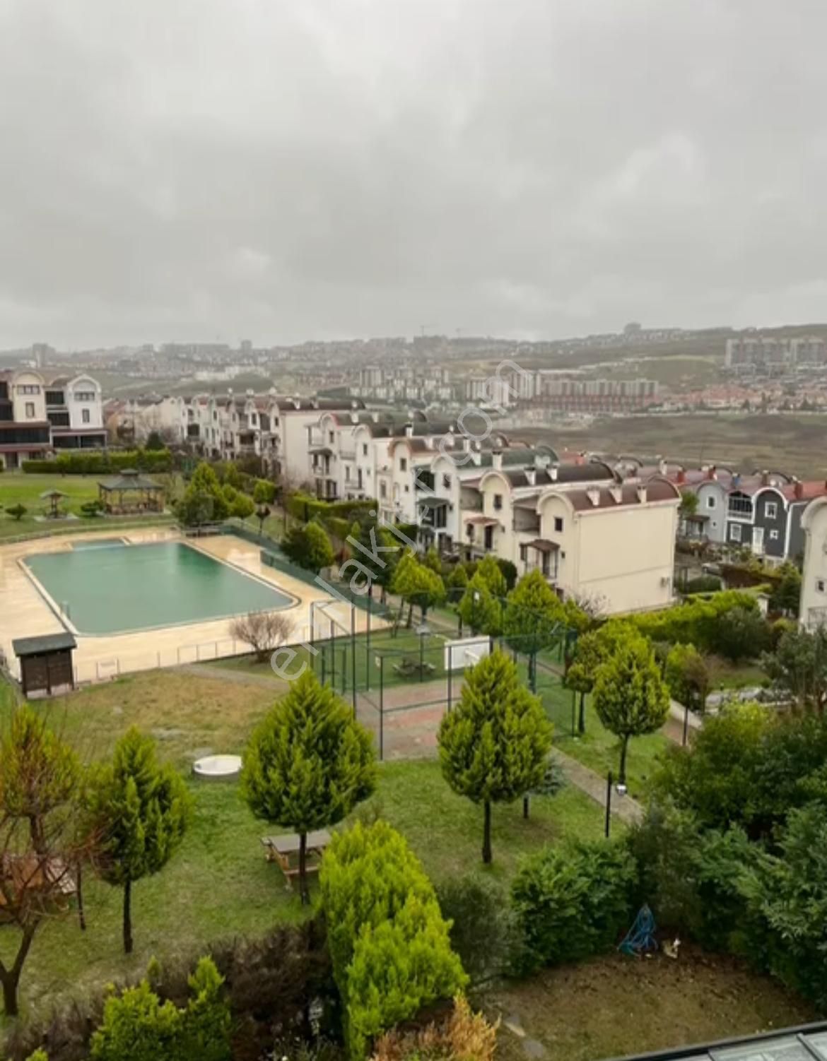 Başakşehir Bahçeşehir 1. Kısım Satılık Villa Bahçeşehirin Göz Bebeğinde 5+2 Site İçi Villa