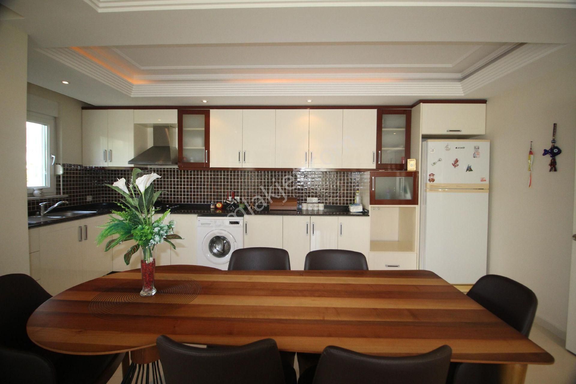 Oba'da Site İçerisinde 2+1 Havuzlu Eşyasız 110 M2 Satılık Daıre - Görsel 4