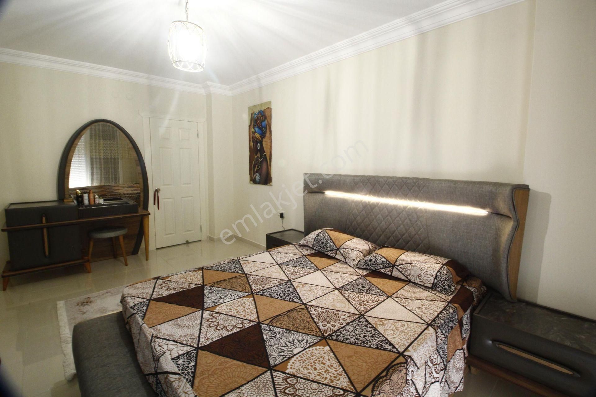 Oba'da Site İçerisinde 2+1 Havuzlu Eşyasız 110 M2 Satılık Daıre - Görsel 15