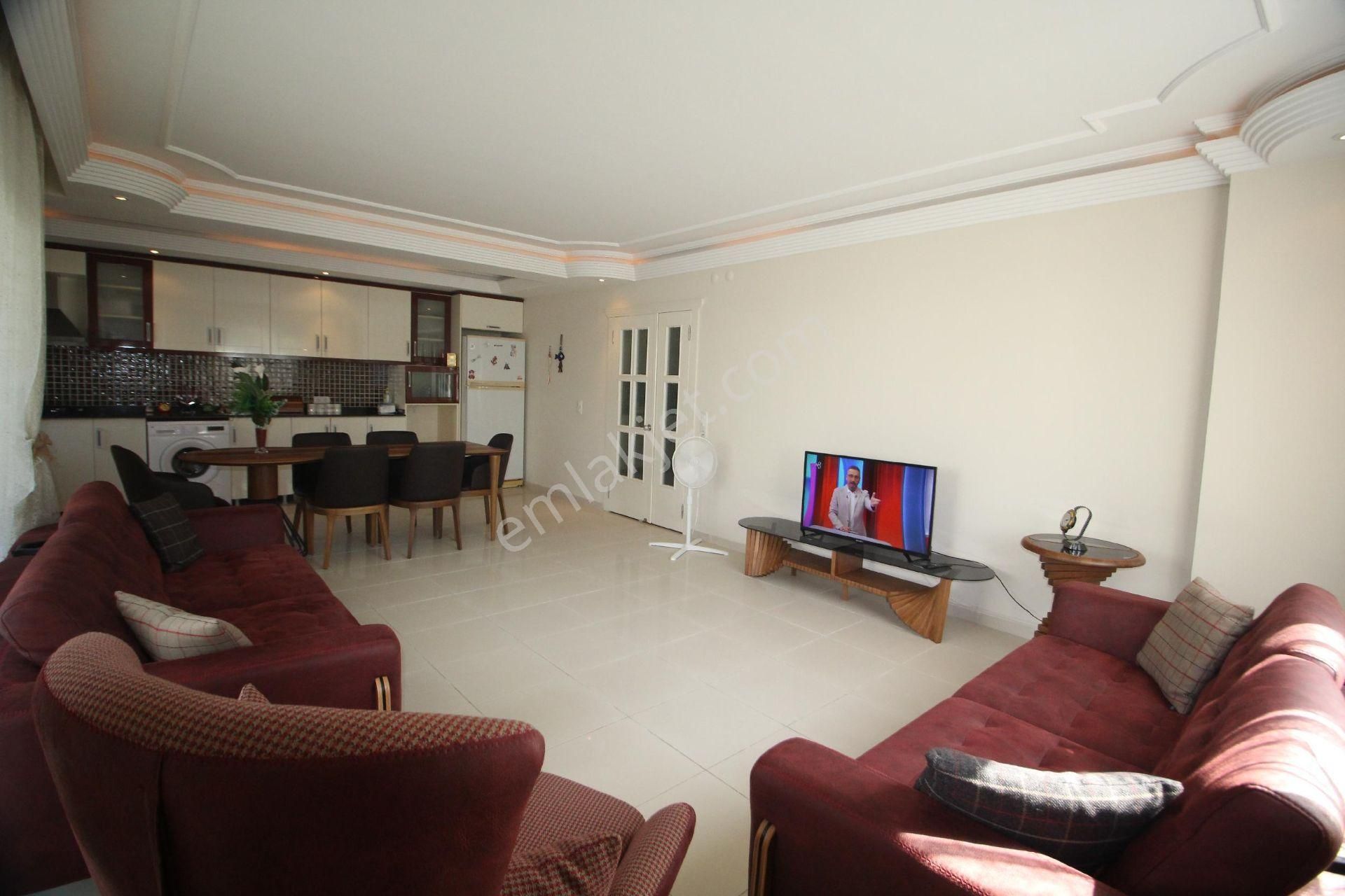 Oba'da Site İçerisinde 2+1 Havuzlu Eşyasız 110 M2 Satılık Daıre - Görsel 12