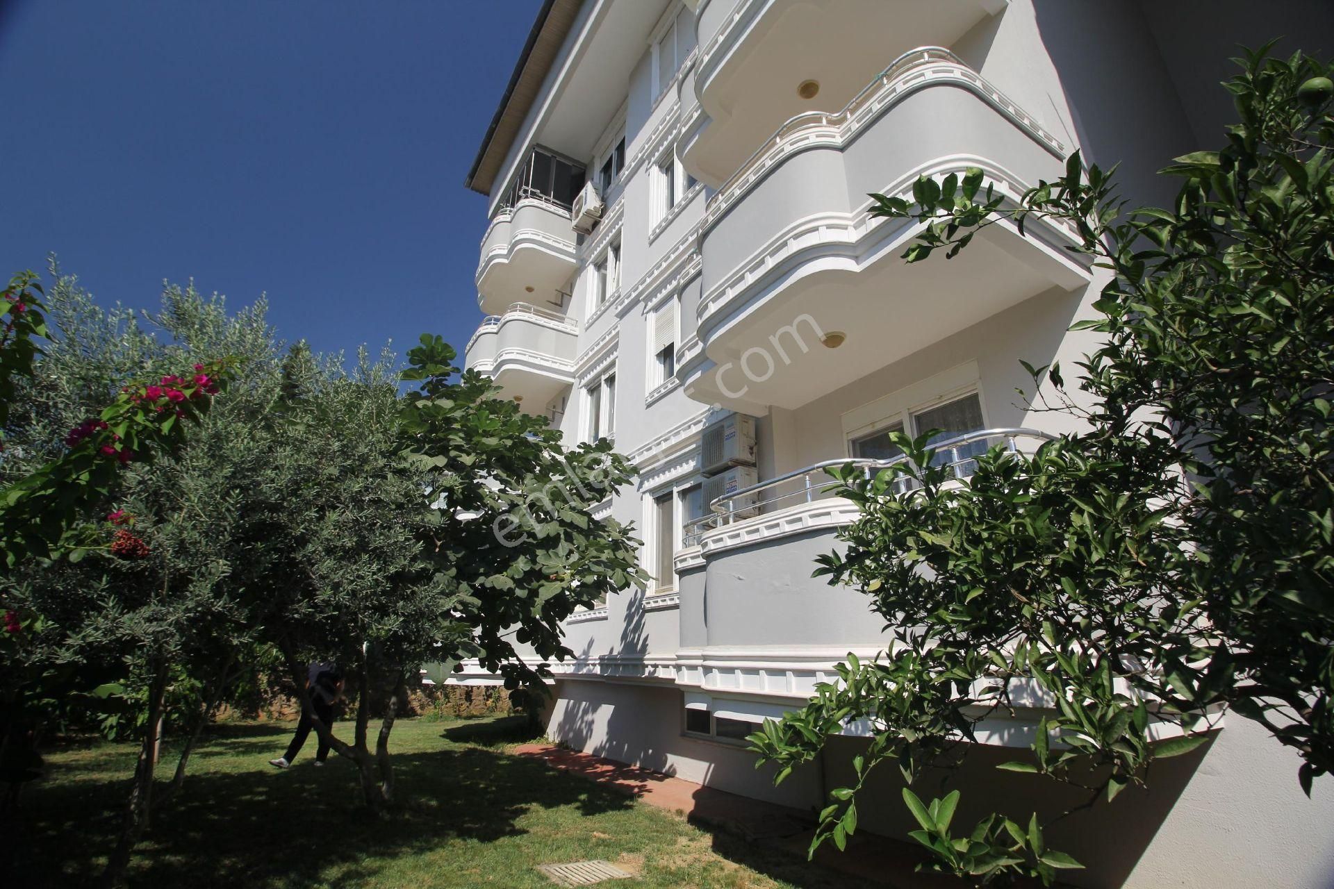 Oba'da Site İçerisinde 2+1 Havuzlu Eşyasız 110 M2 Satılık Daıre - Görsel 31