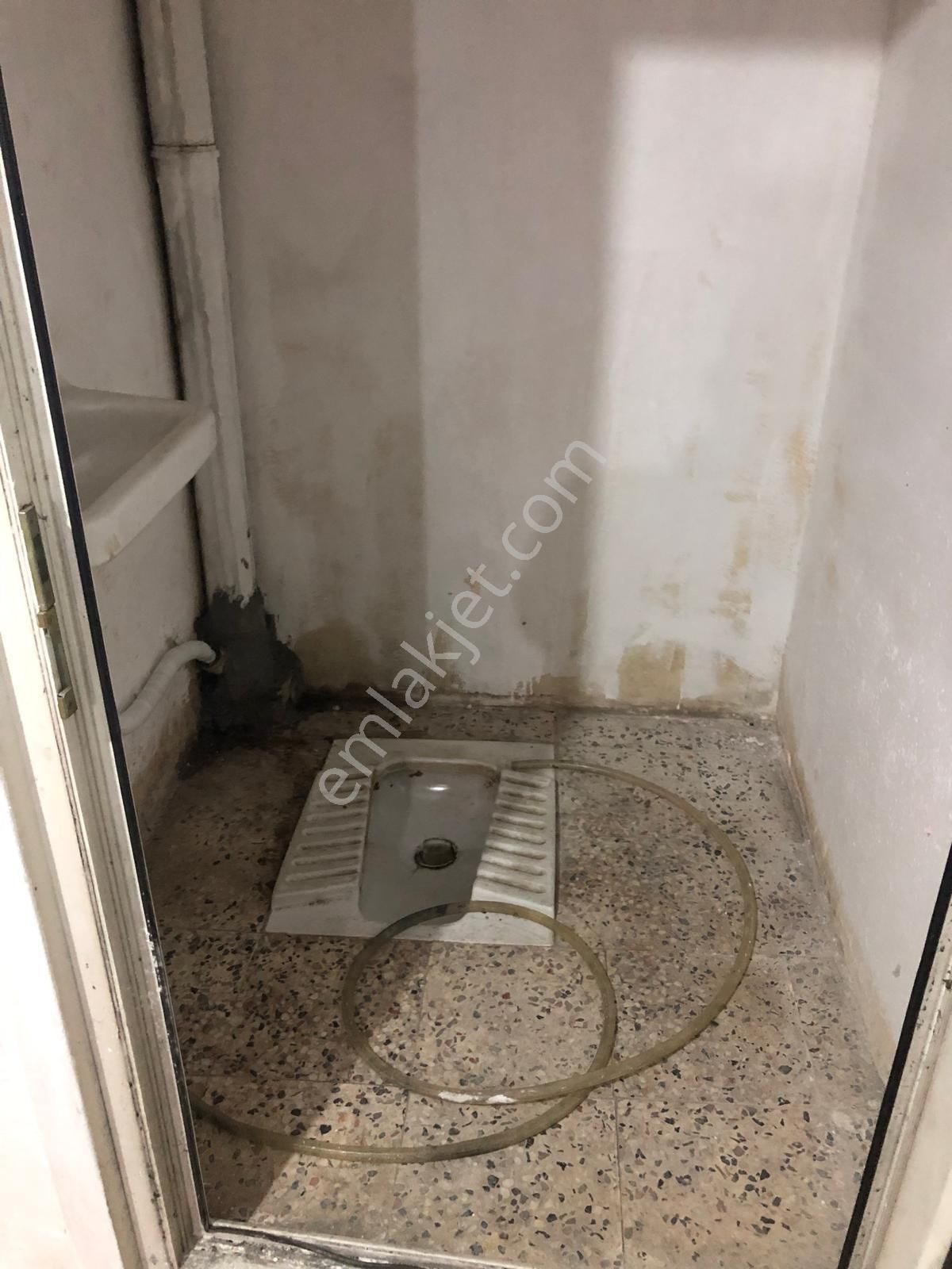 Ümraniye Atatürkde 150m Kiralık Düşeş Kazandıracak Dükkan No:120 - Görsel 6