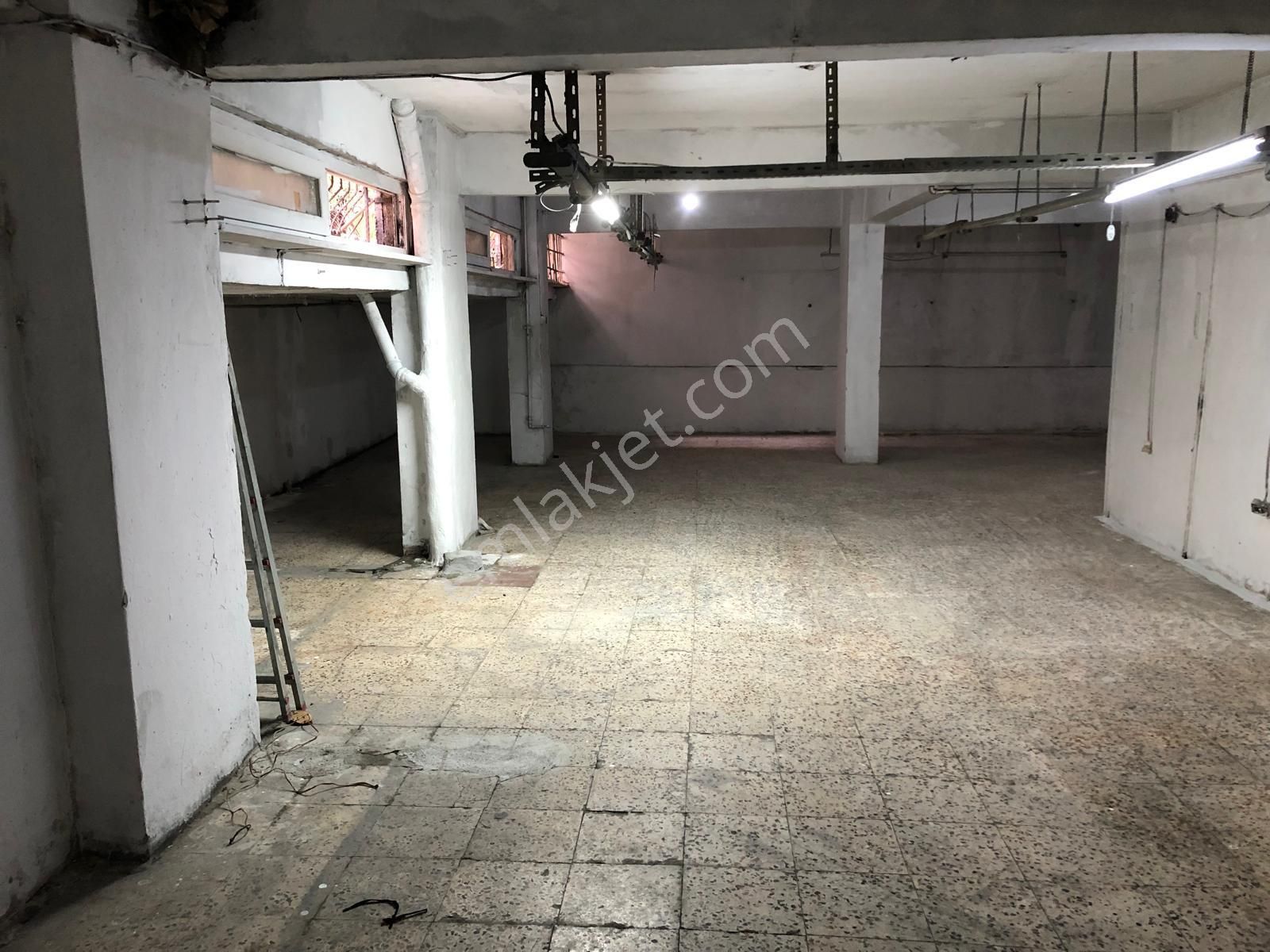Ümraniye Atatürkde 150m Kiralık Düşeş Kazandıracak Dükkan No:120 - Görsel 7