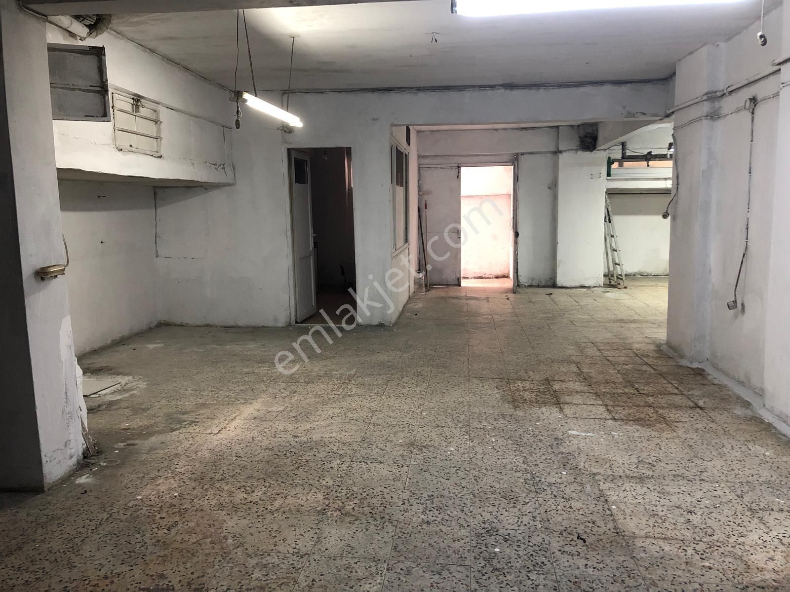 Ümraniye Atatürkde 150m Kiralık Düşeş Kazandıracak Dükkan No:120 - Görsel 8