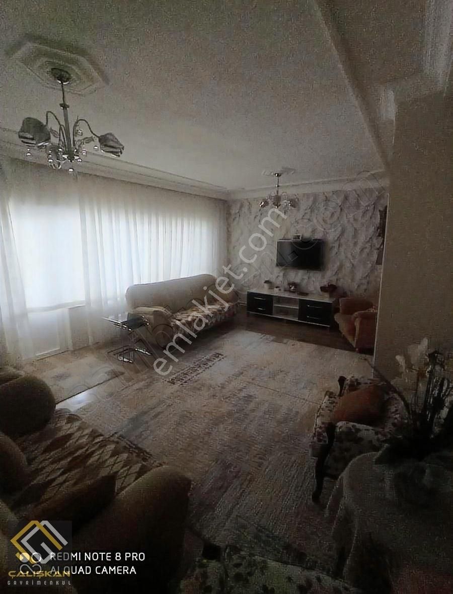 Çalışkan'dan Selçuk Bey De Mutlukent Sitesi'nde Satılık Triblex - Görsel 2