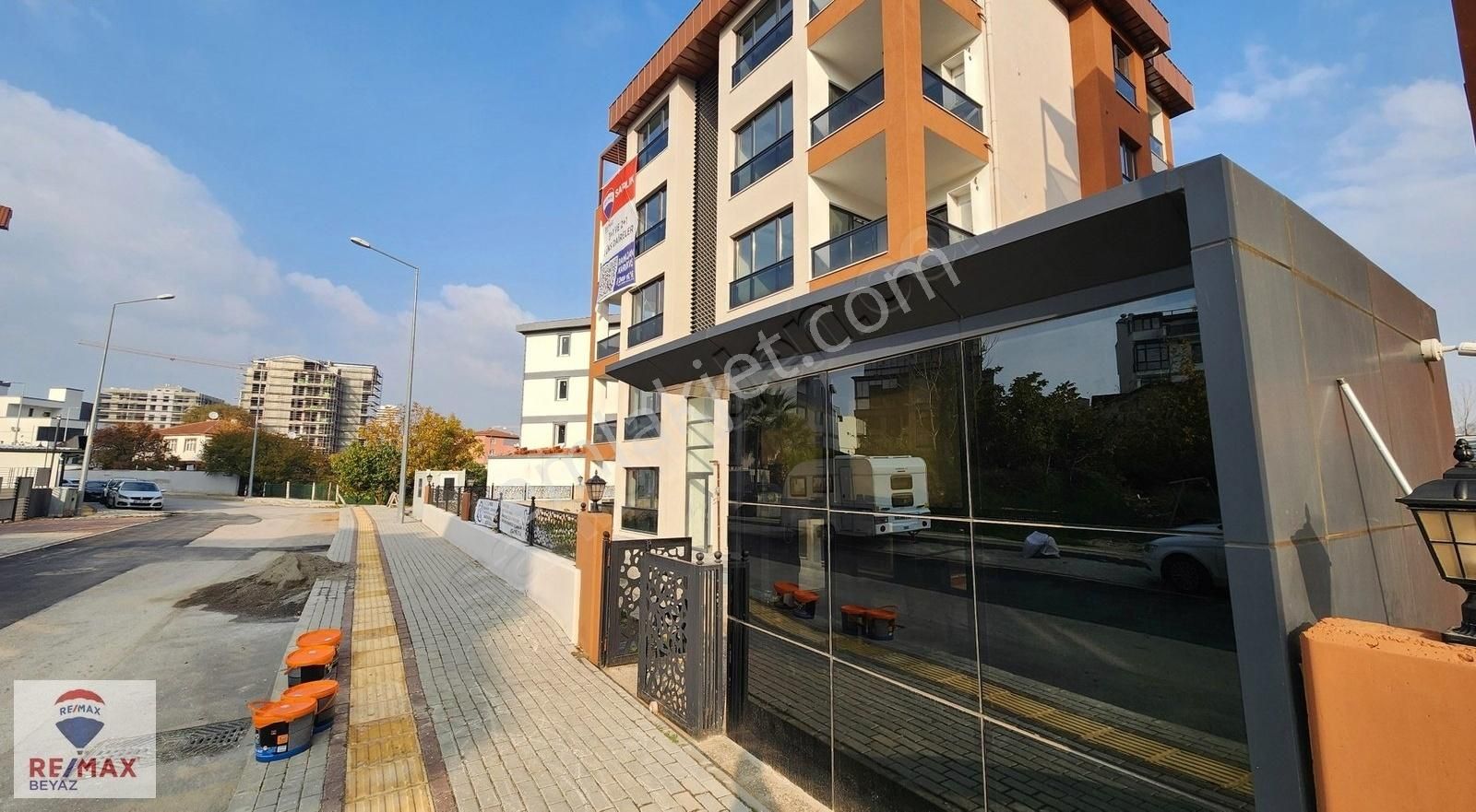 Nilüfer Odunluk Satılık Daire Remax Beyaz Odunluk Mah. Site İçi 3+1 Sıfır Lüks Daireler