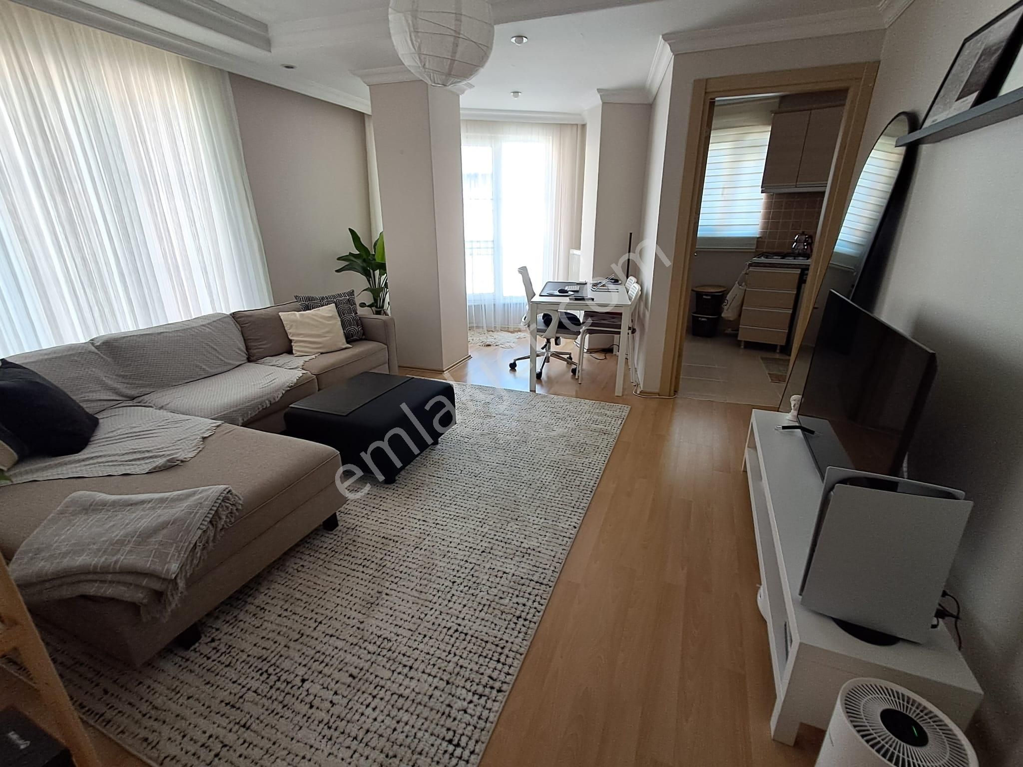 Ataşehir İçerenköy Satılık Daire İçerenköyde Fsm Hastanesi Yakını,iskanlı 180m2 4+2 Dubleks