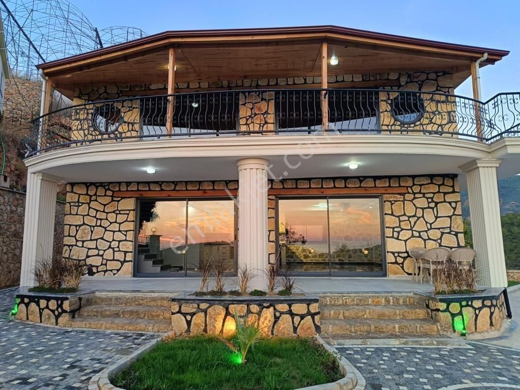 Alanya Yeşilöz Satılık Villa Alanya Yeşilözde Satılık 4+1 Villa