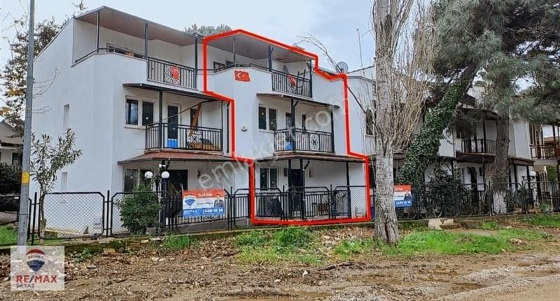 Gemlik Büyükkumla Satılık Villa Remax Beyaz Büyükkumla Mh Aşık Halil Villaları Satılık Villa