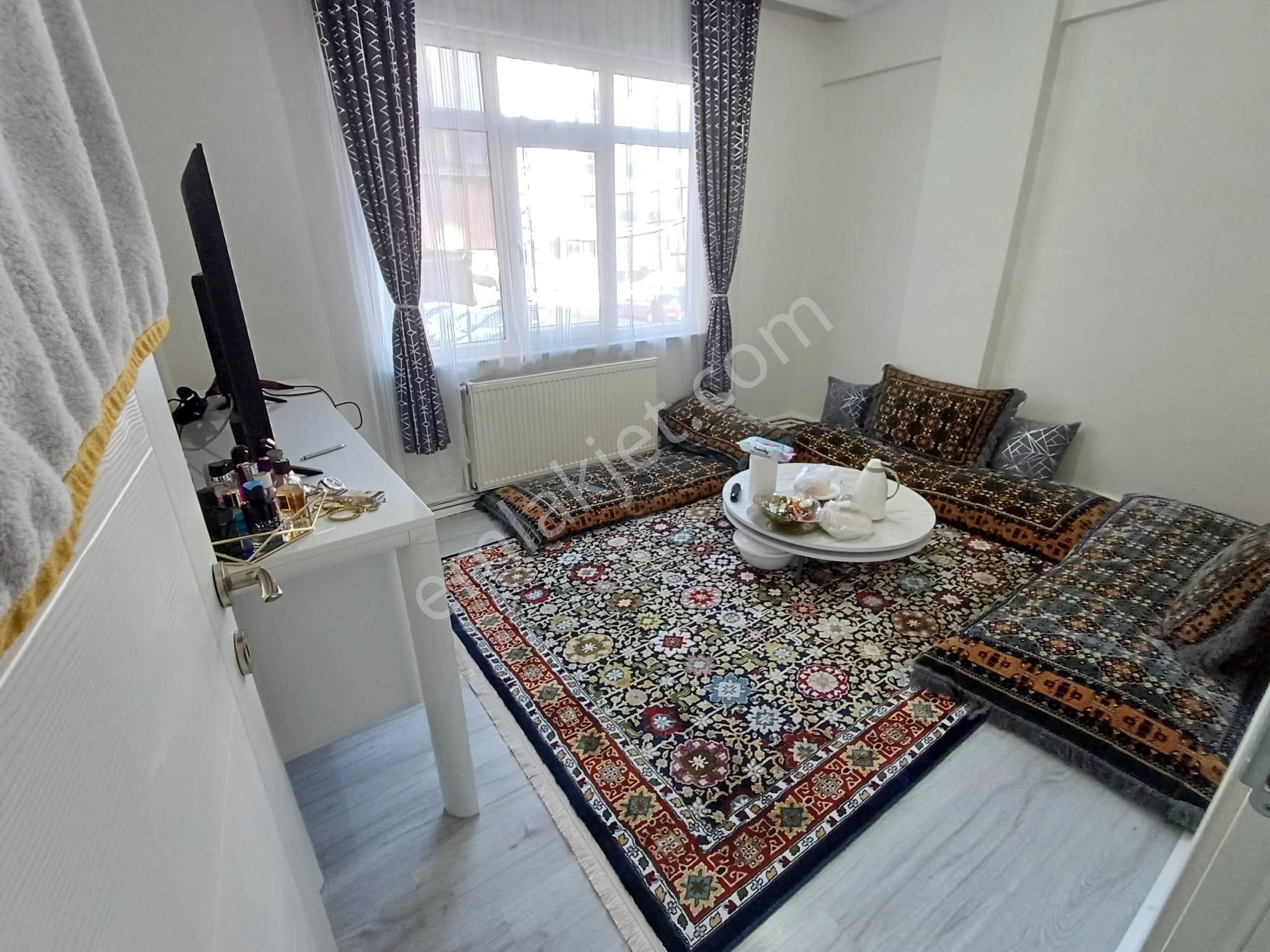 Zeytinburnu Nuripaşa Satılık Daire Zeytinburnu Nuripaşa Mah'de 2+1 65m² Masrafsız Kredili Satılık Daire Osmanlı Emlak