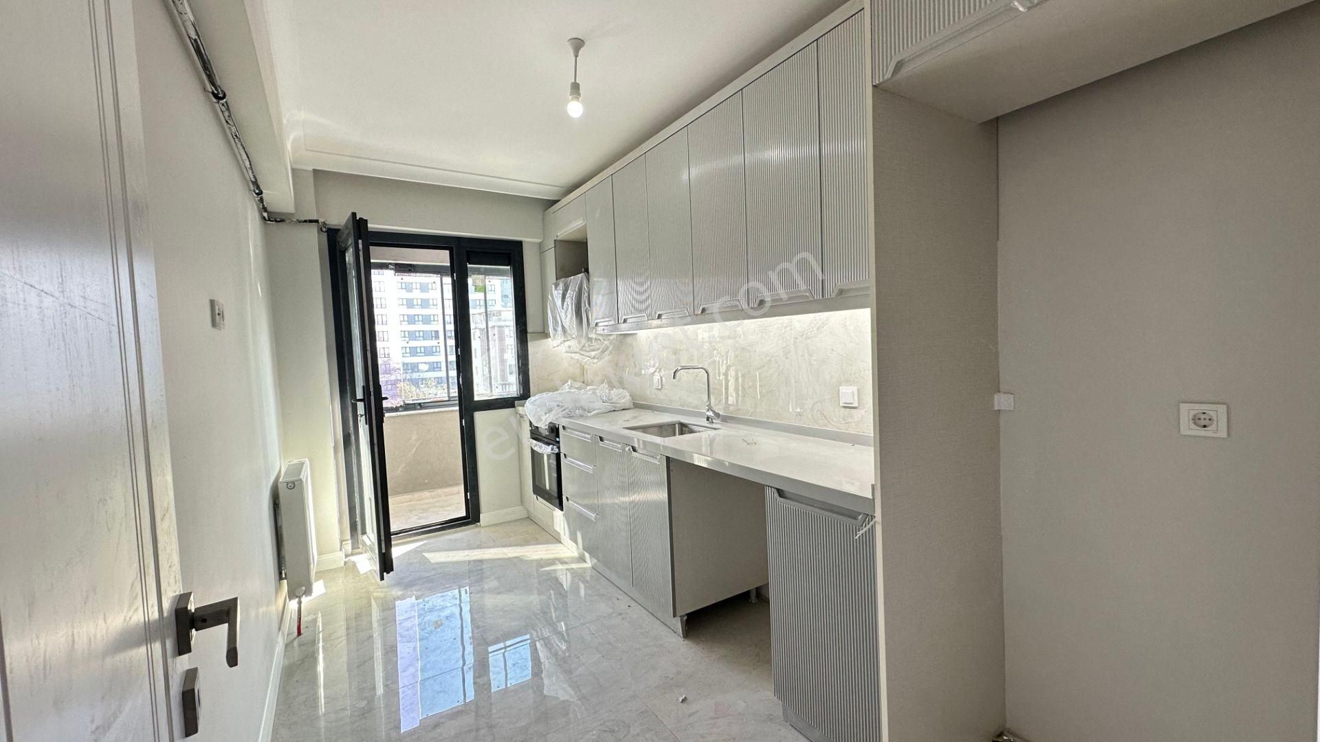 Bağcılar Kirazlı Satılık 4+1 Sıfır, Otoparklı Özel Konumlu Daublek Daire. Vizyon - Görsel 4