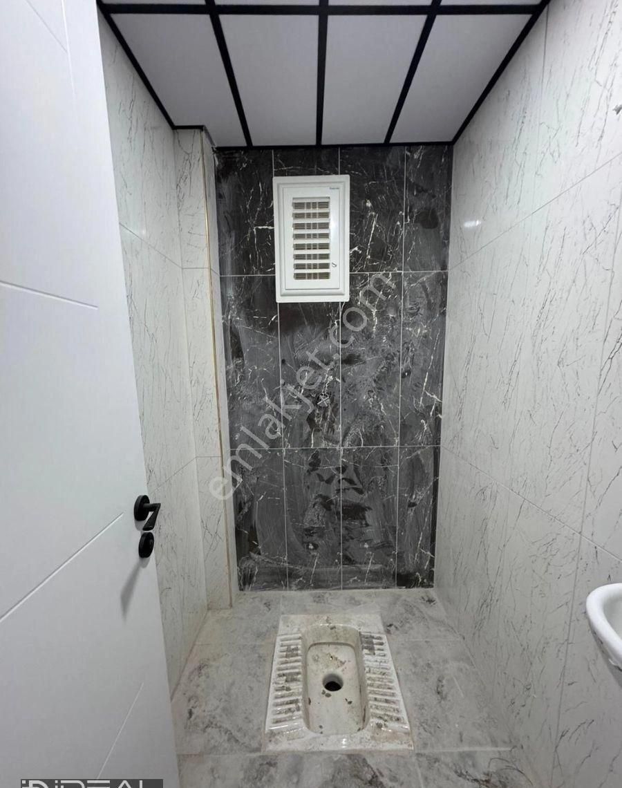 Esentepe Mh Cadde Yakını Ebeveyn Banyolu Geniş Satılık 3+1 Daire