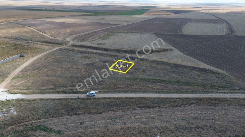 Yunak Yığar Satılık Konut İmarlı Yunak Yığarda 519 M2 Müstakil Tapulu Konut İmarlı Arsa