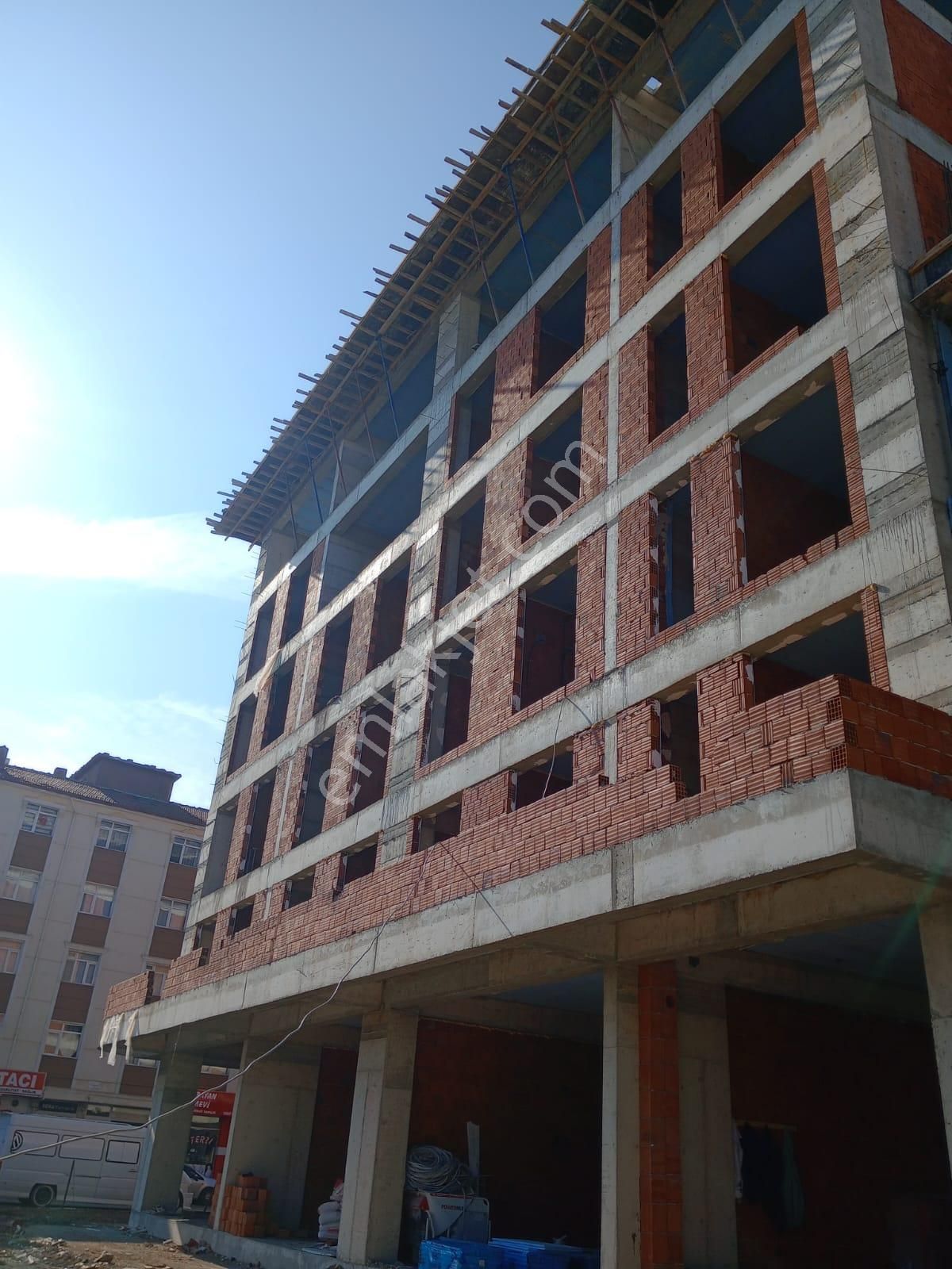 Green Office'lerde 2025 Sonunda Teslim Yatırımlık 1+1 - Görsel 9