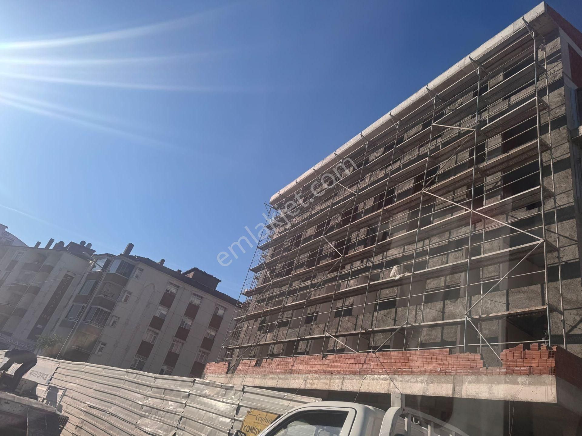 Green Office'lerde 2025 Sonunda Teslim Yatırımlık 1+1 - Görsel 15