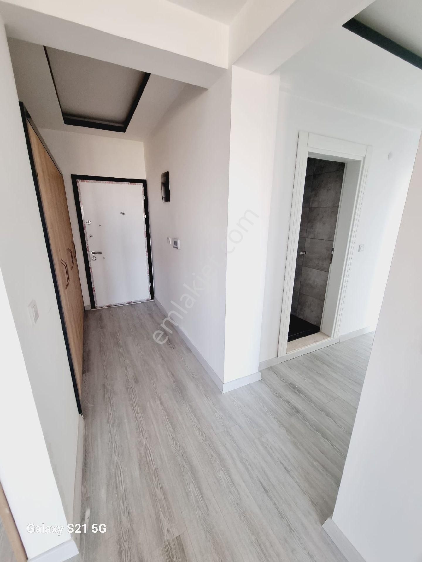 Kuşadası Değirmendere Mevkiinde 1+1 2+1 Oturuma Hazır Lux Daire - Görsel 25