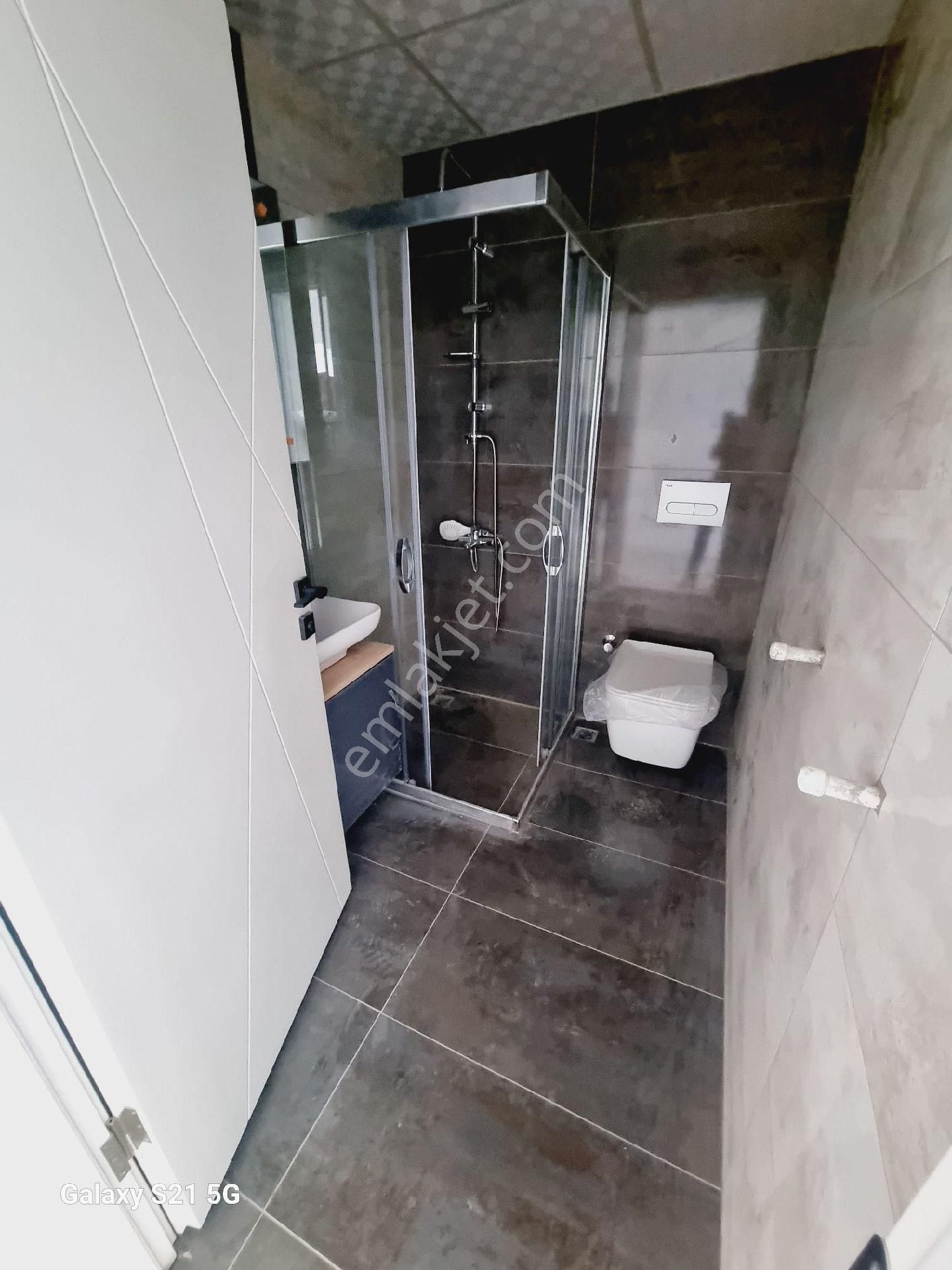 Kuşadası Değirmendere Mevkiinde 1+1 2+1 Oturuma Hazır Lux Daire - Görsel 24