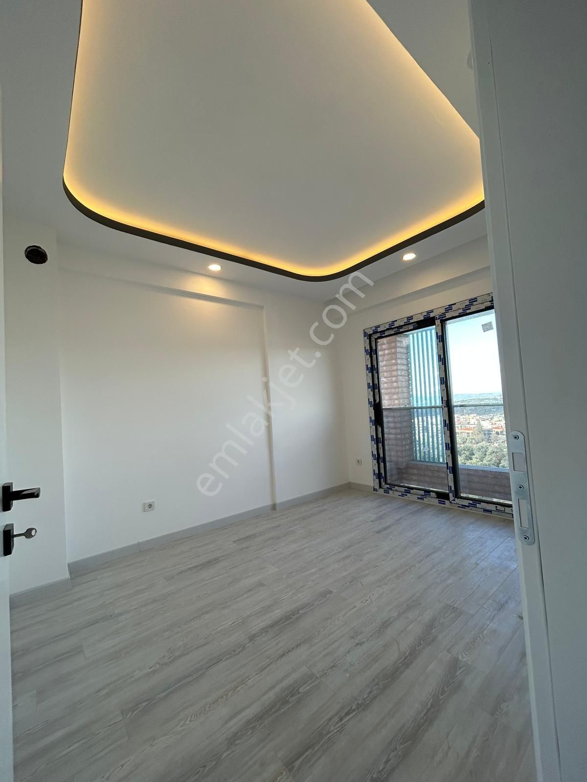 Kuşadası Değirmendere Mevkiinde 1+1 2+1 Oturuma Hazır Lux Daire - Görsel 18