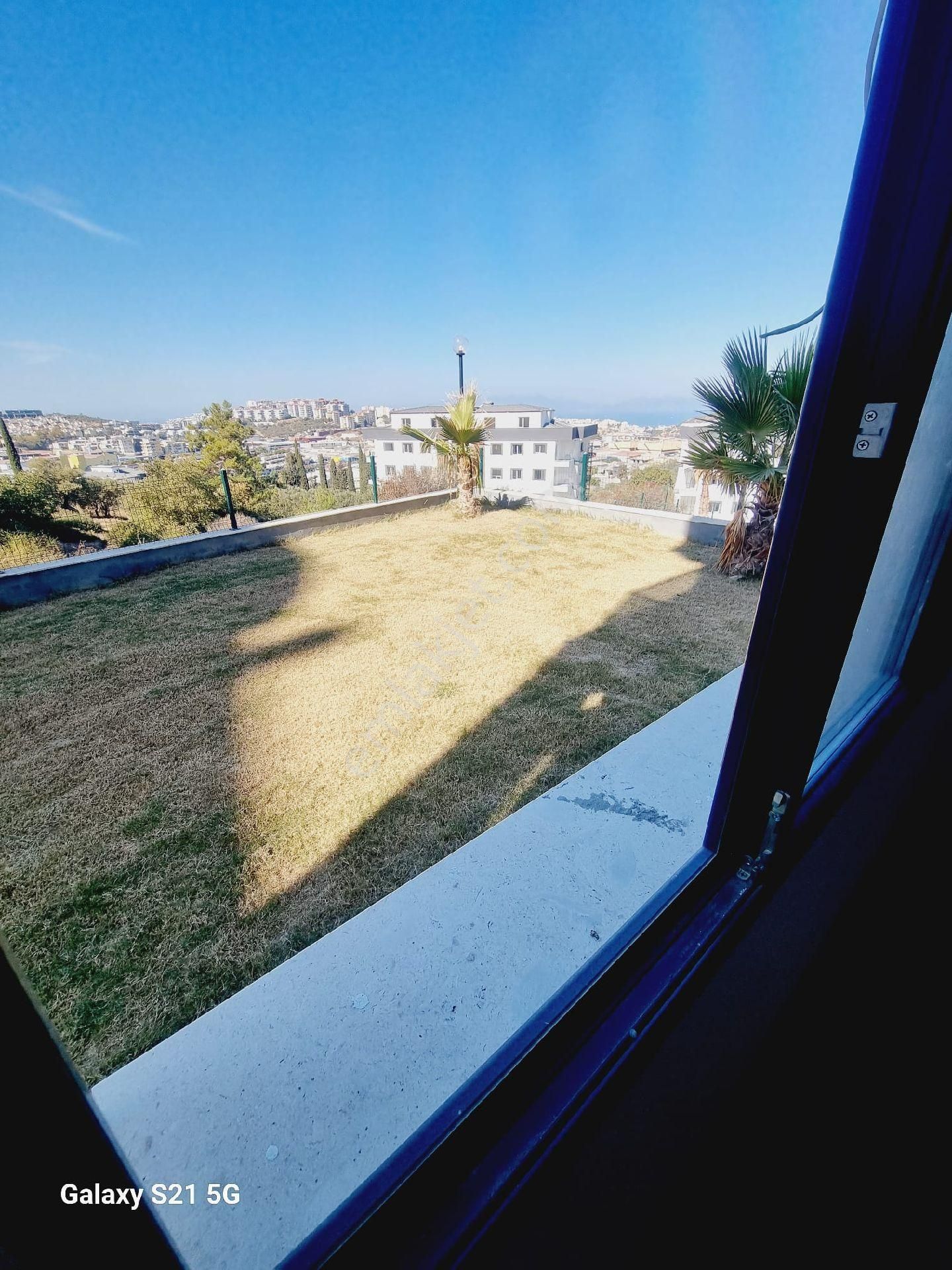 Kuşadası Değirmendere Mevkiinde 1+1 2+1 Oturuma Hazır Lux Daire - Görsel 27