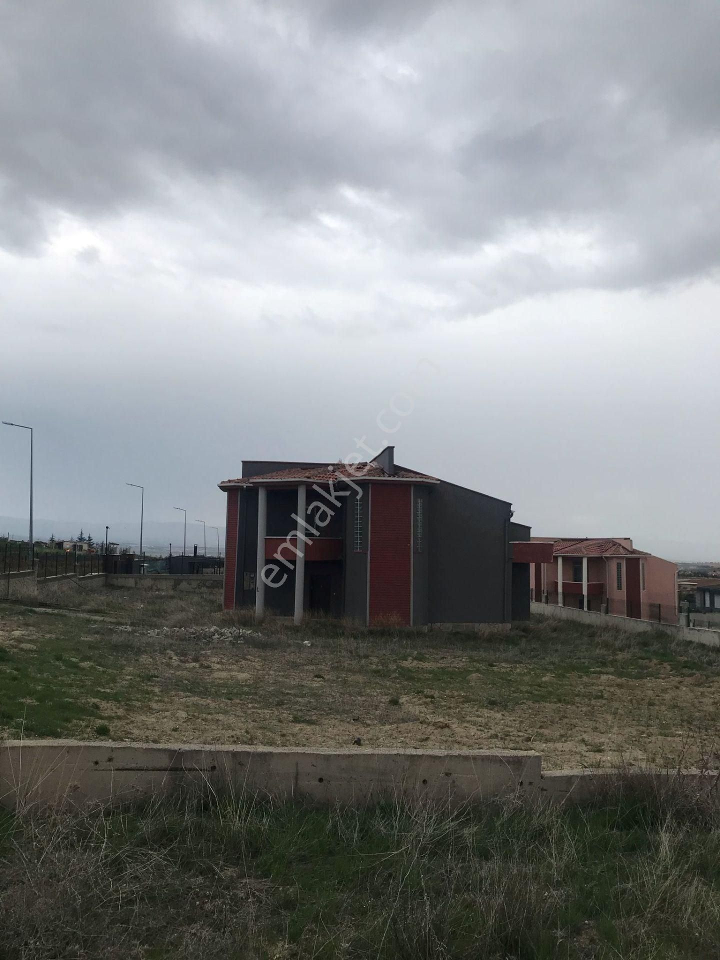 Gölbaşı Ballıkpınar 1500 M2 Arsa İçinde 5+1 Satılık Villa