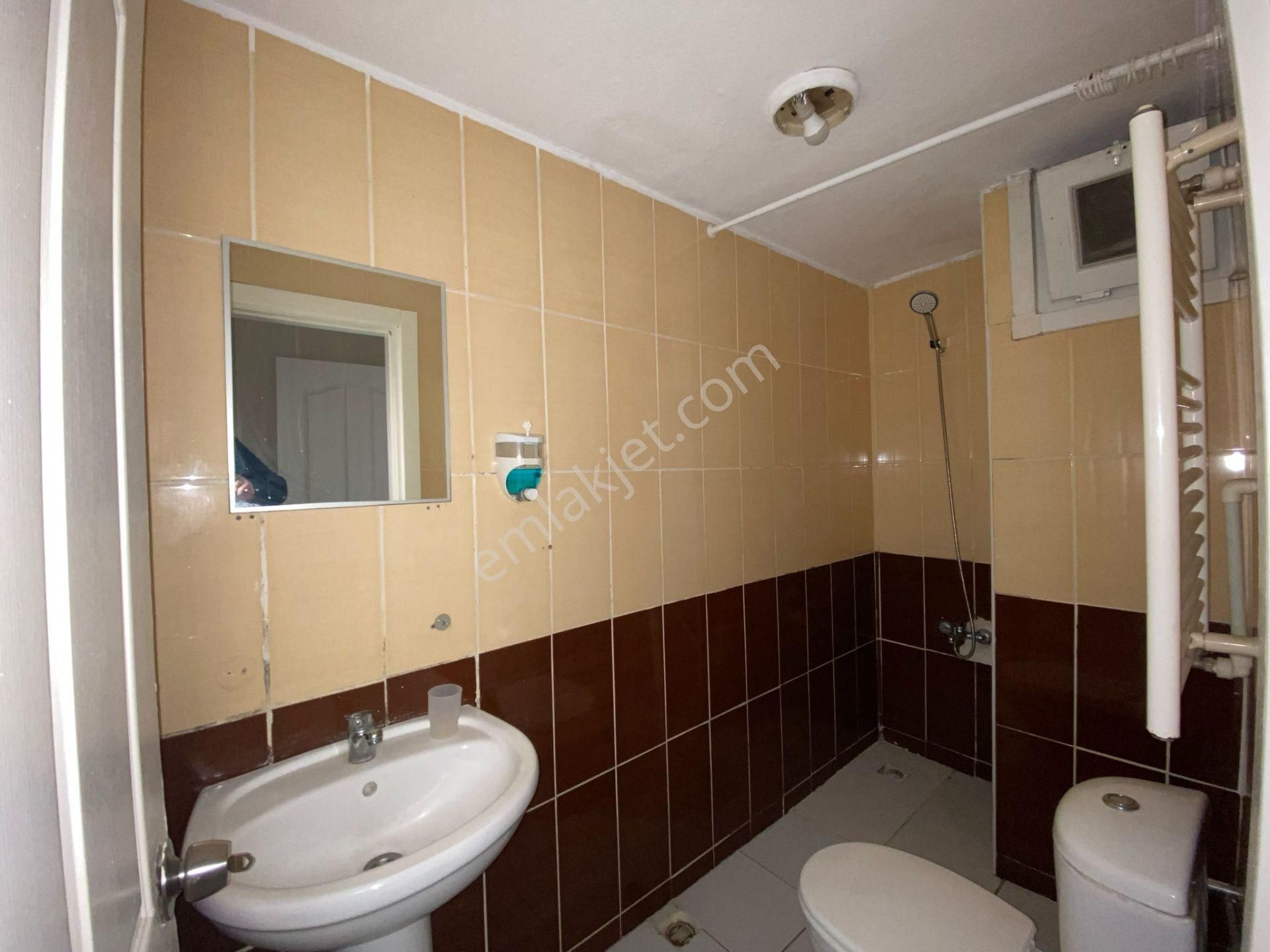 Yıldıztabyada Caddesinin Dibinde Acil Satılık Ters Dubleks - Görsel 31