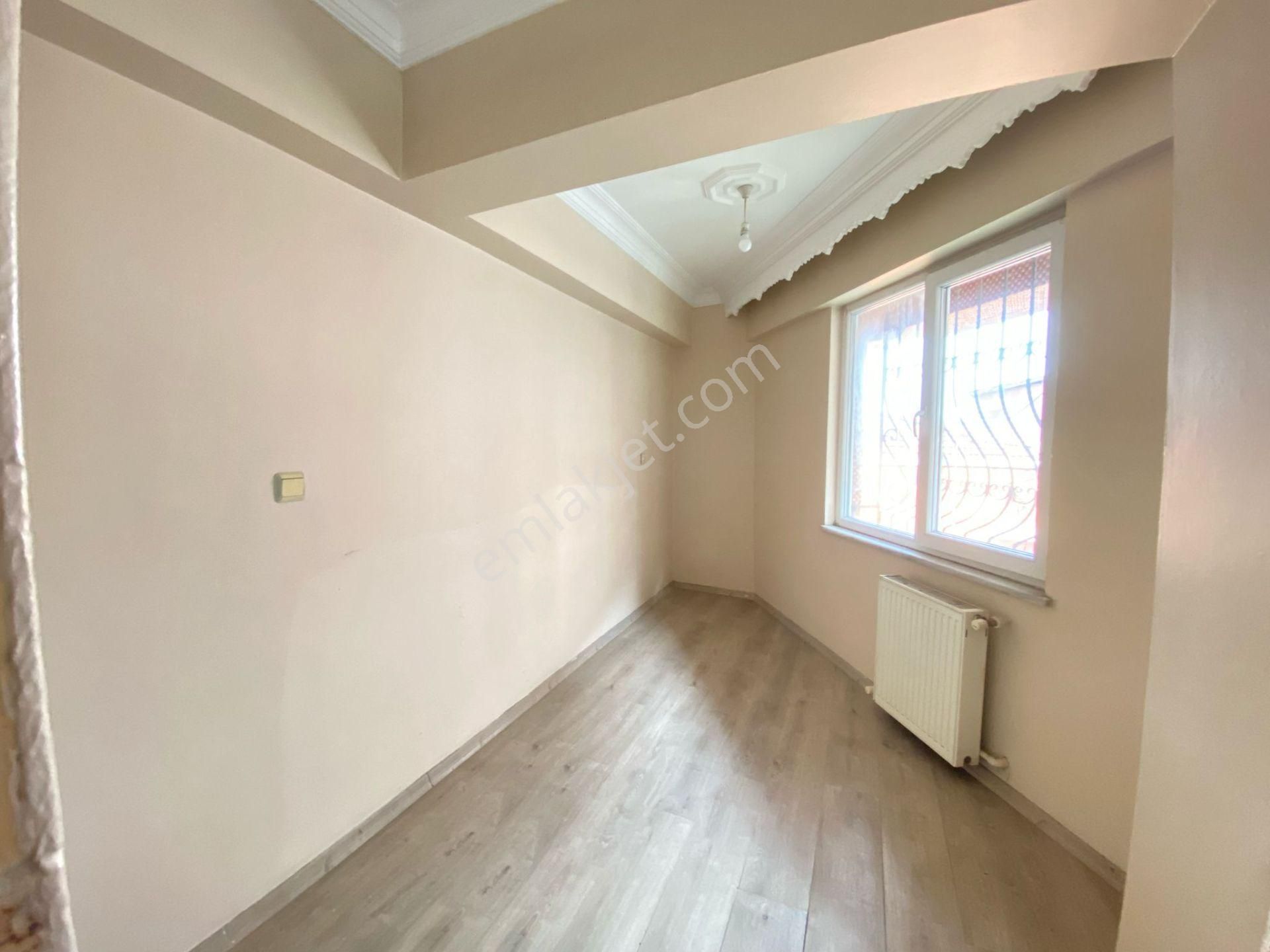 Yıldıztabyada Caddesinin Dibinde Acil Satılık Ters Dubleks - Görsel 17