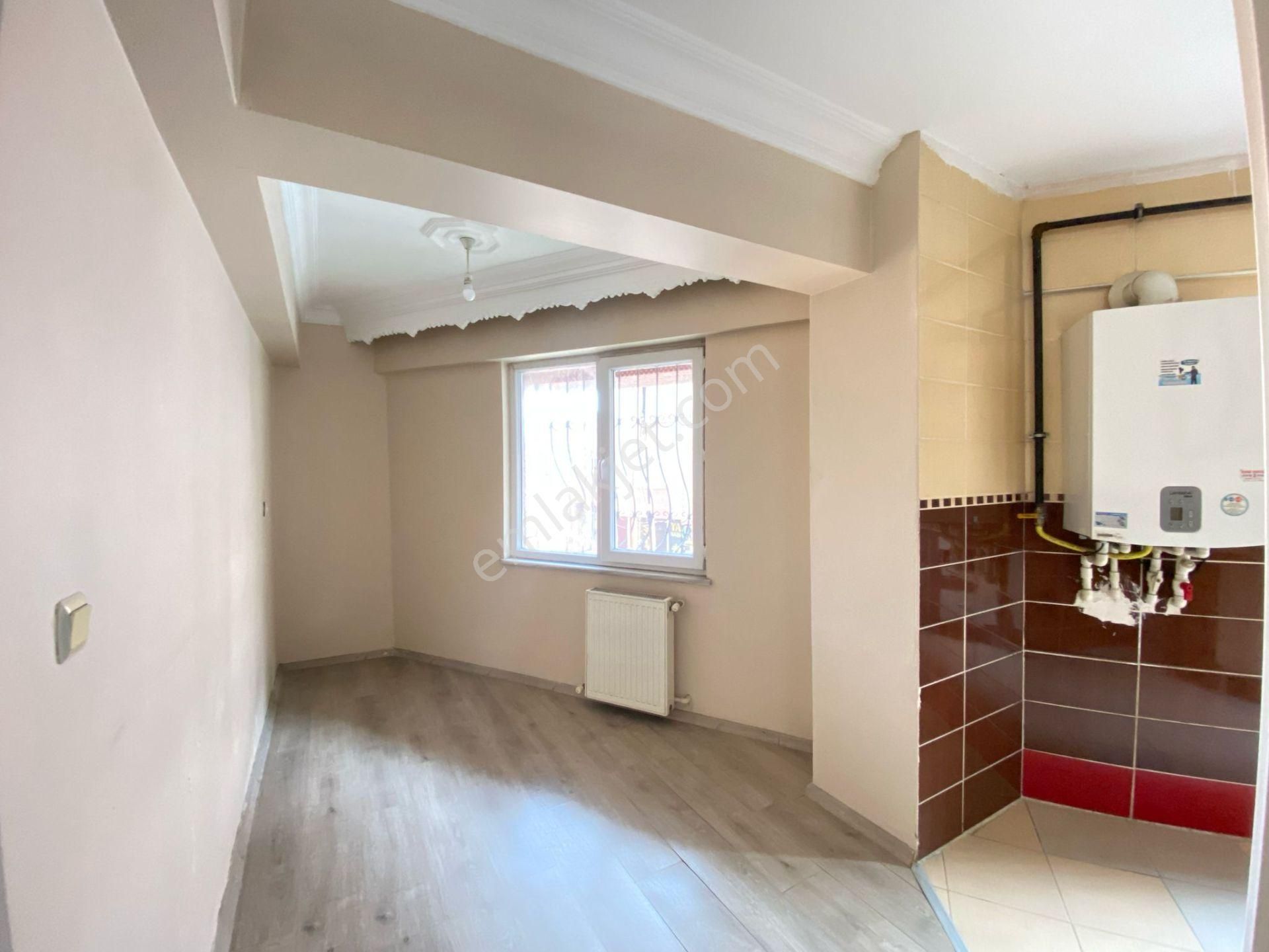 Yıldıztabyada Caddesinin Dibinde Acil Satılık Ters Dubleks - Görsel 9