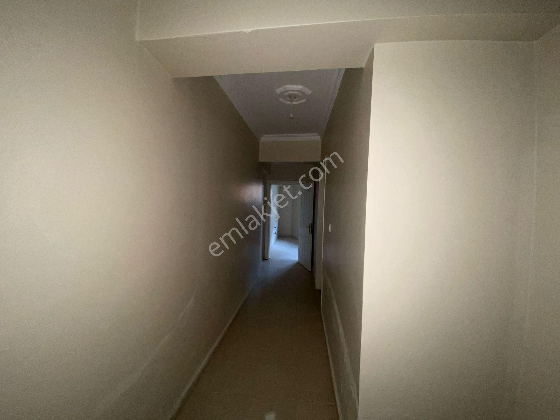 Yıldıztabyada Caddesinin Dibinde Acil Satılık Ters Dubleks - Görsel 27