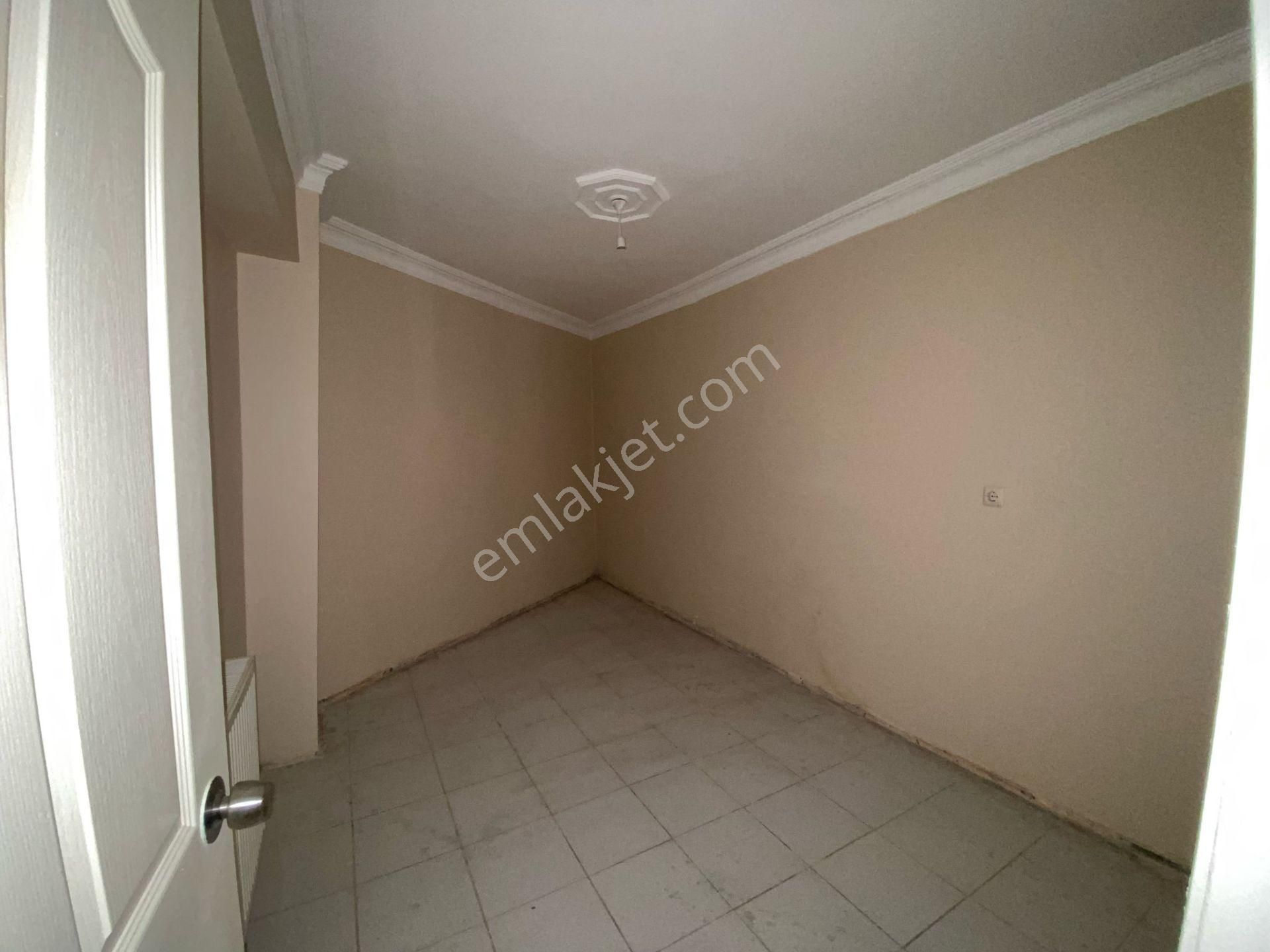 Yıldıztabyada Caddesinin Dibinde Acil Satılık Ters Dubleks - Görsel 24